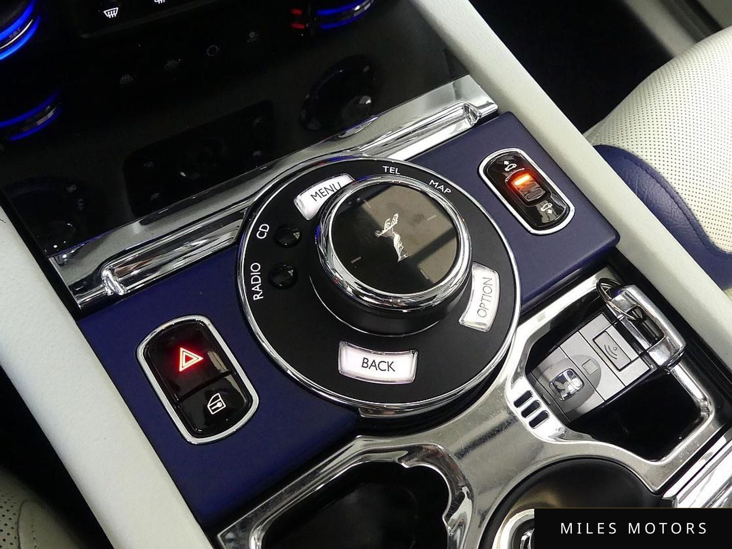 Rolls-Royce 고스트 2016 — миниатюра 14