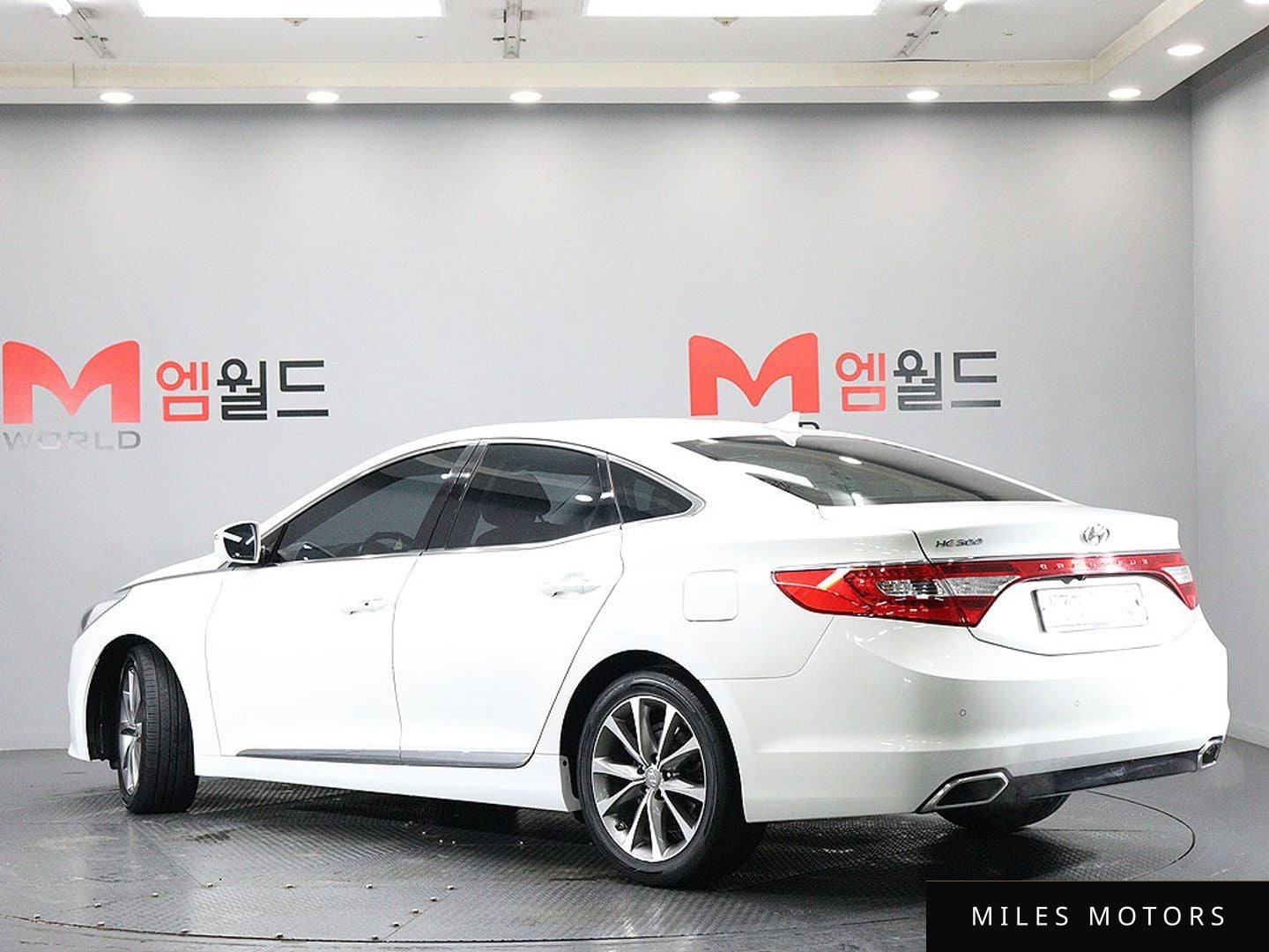 Hyundai Grandeur 2015 — миниатюра 5