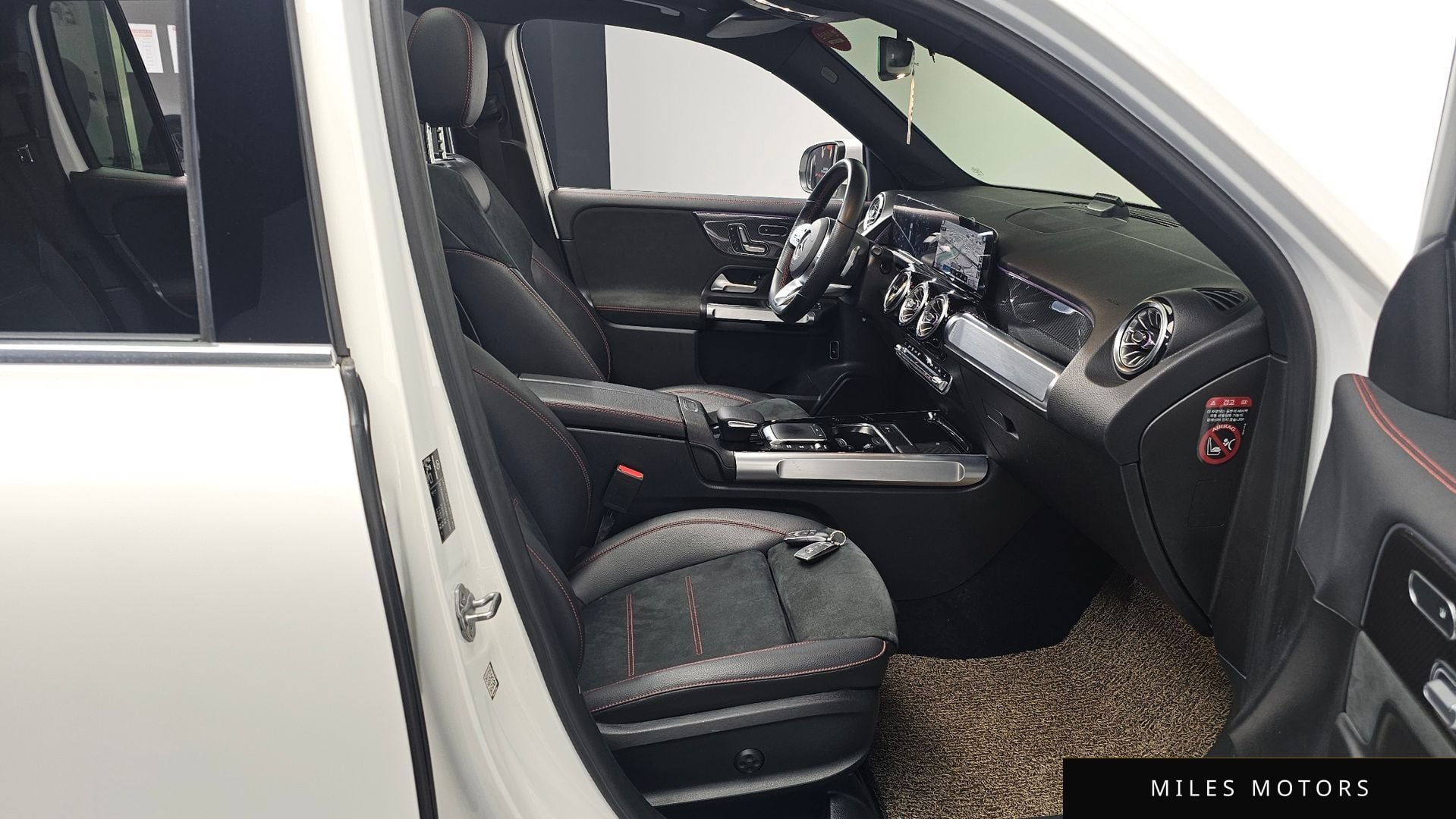 Mercedes-Benz GLB-클래스 X247 2021 — миниатюра 11
