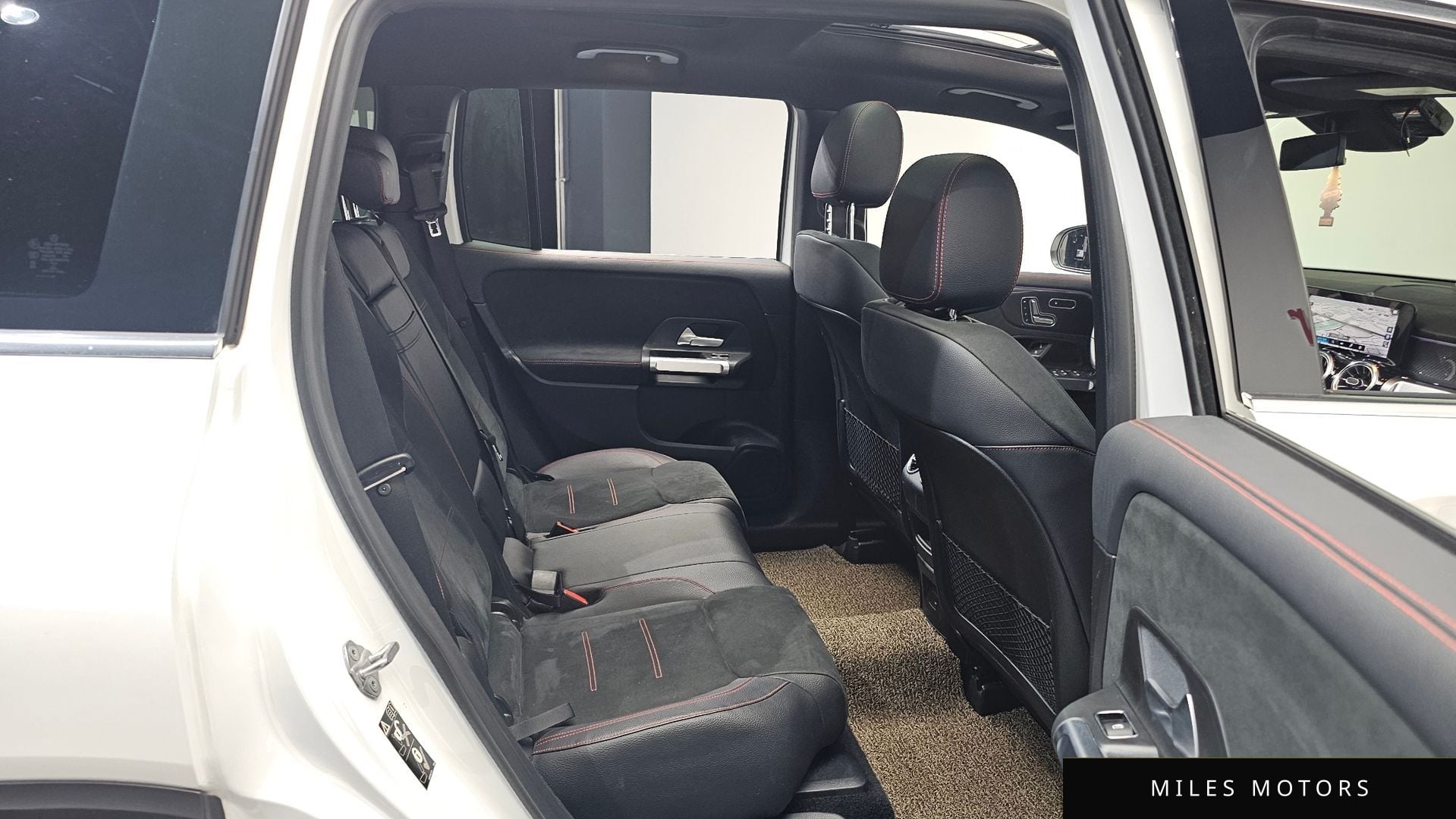 Mercedes-Benz GLB-클래스 X247 2021 — миниатюра 12