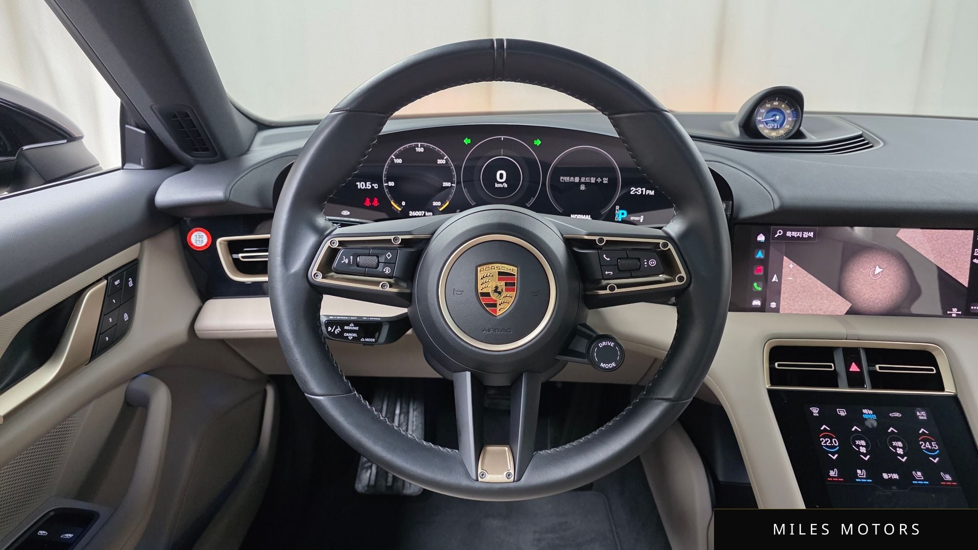 Porsche Taycan 2022 — миниатюра 13