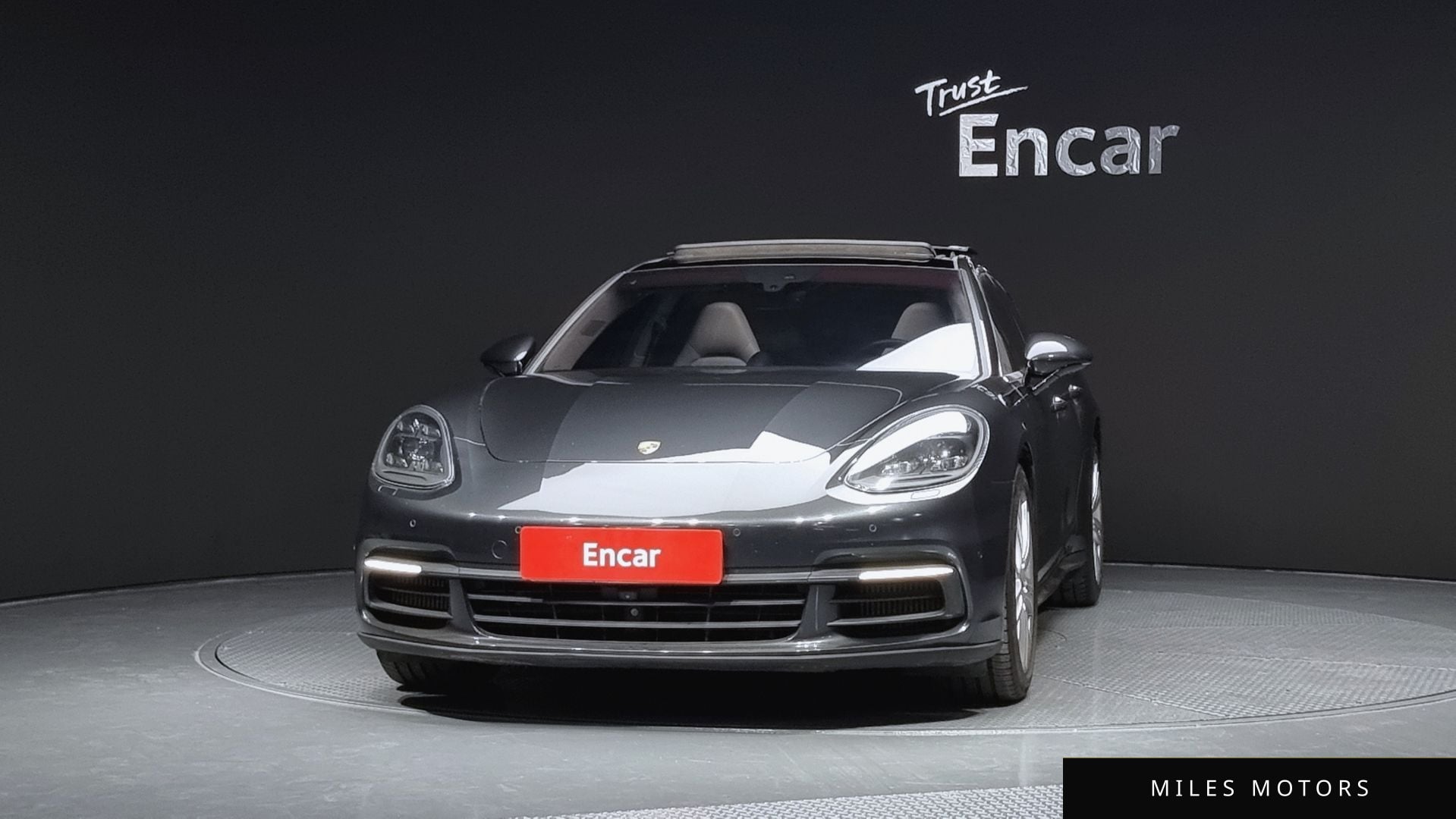 Porsche Panamera 2017 — миниатюра 3