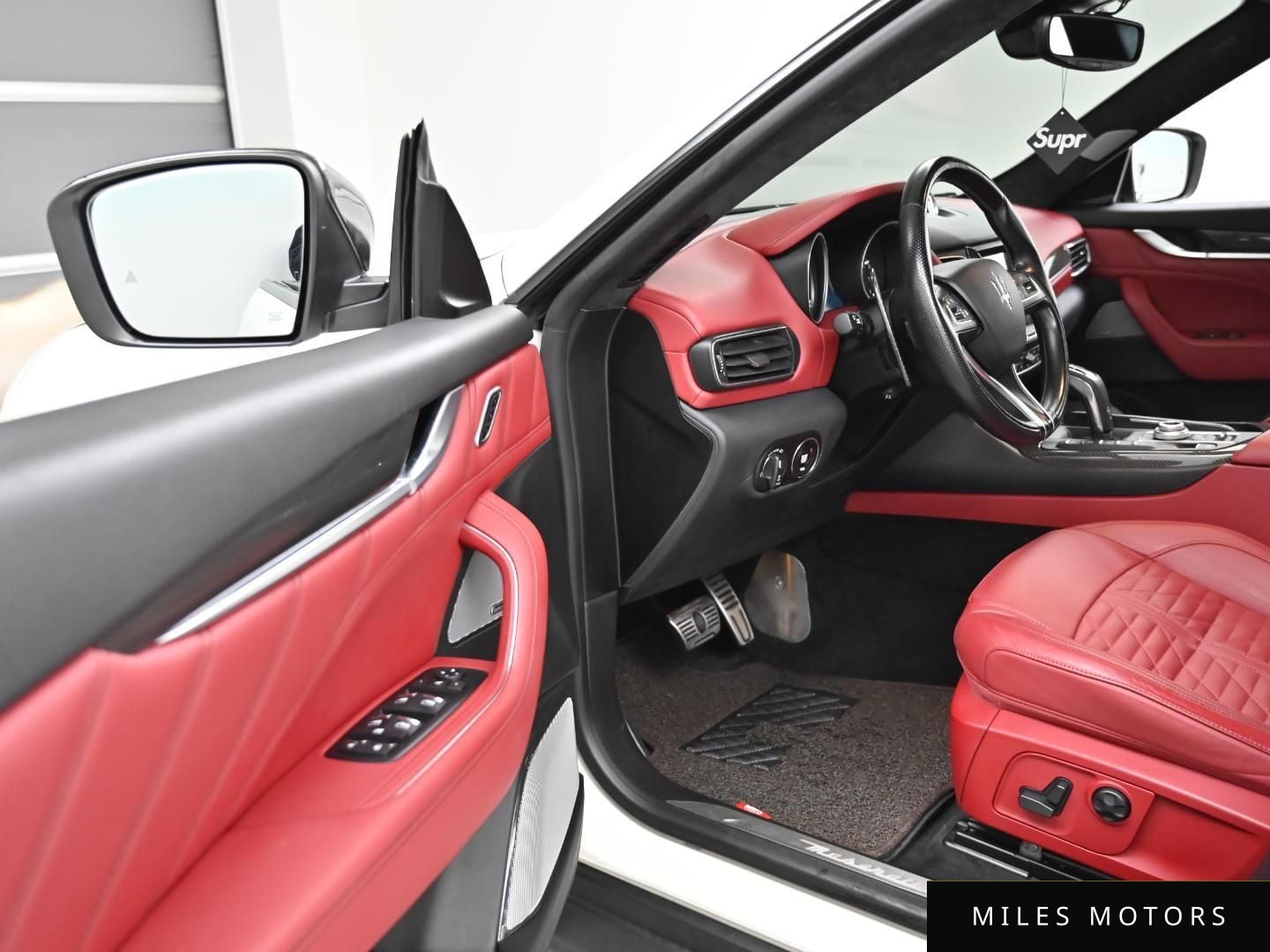 Maserati 르반떼 2019 — миниатюра 12