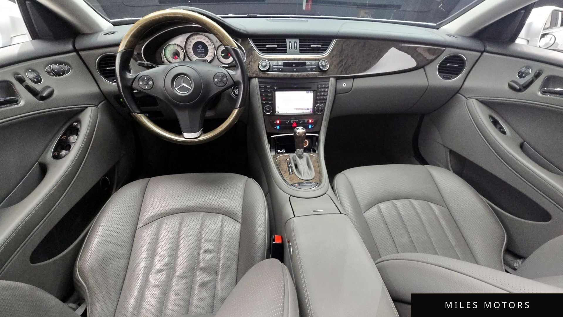 Mercedes-Benz CLS-Class W219 2010 — миниатюра 7