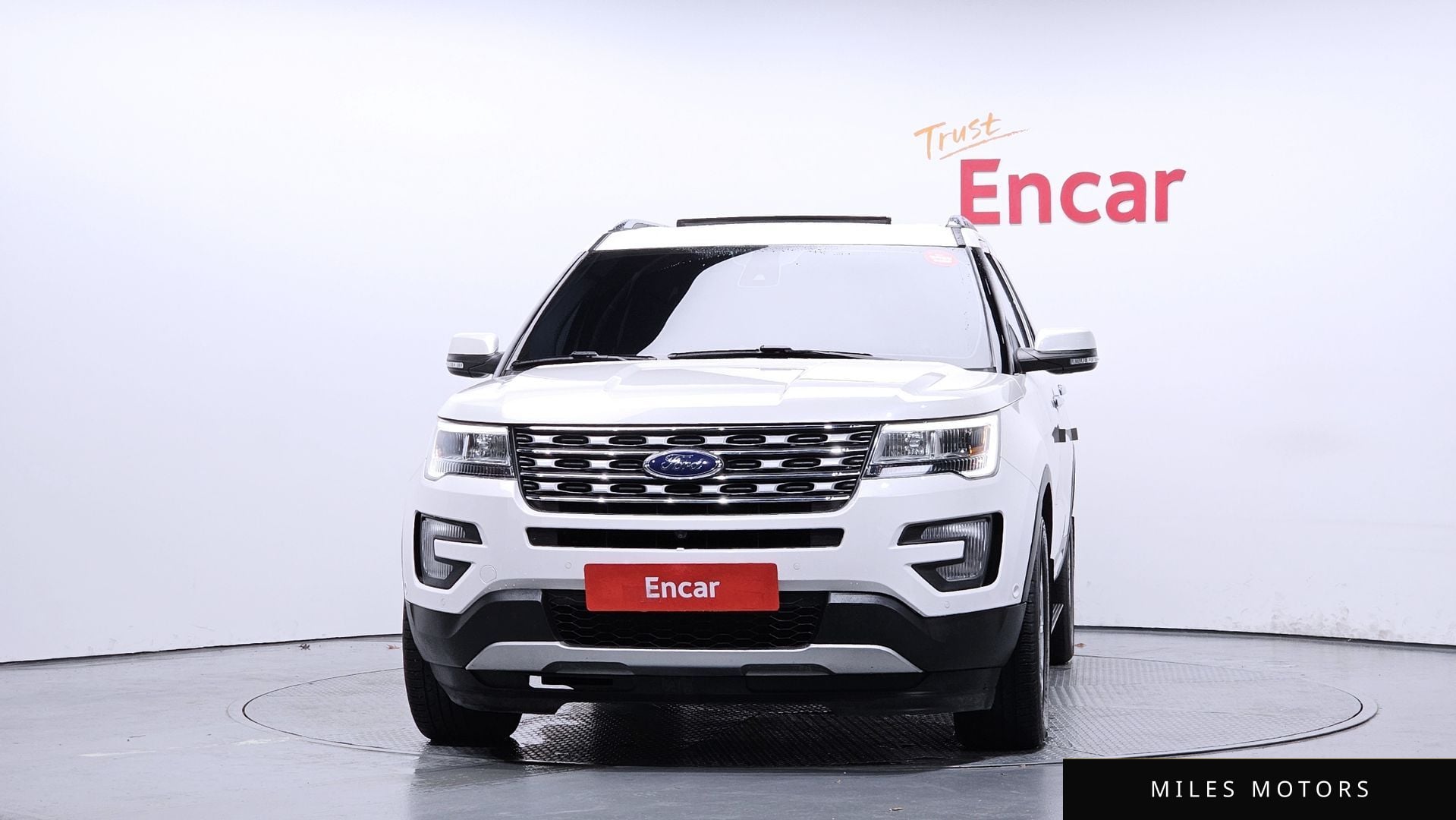Ford Explorer 2017 — миниатюра 3