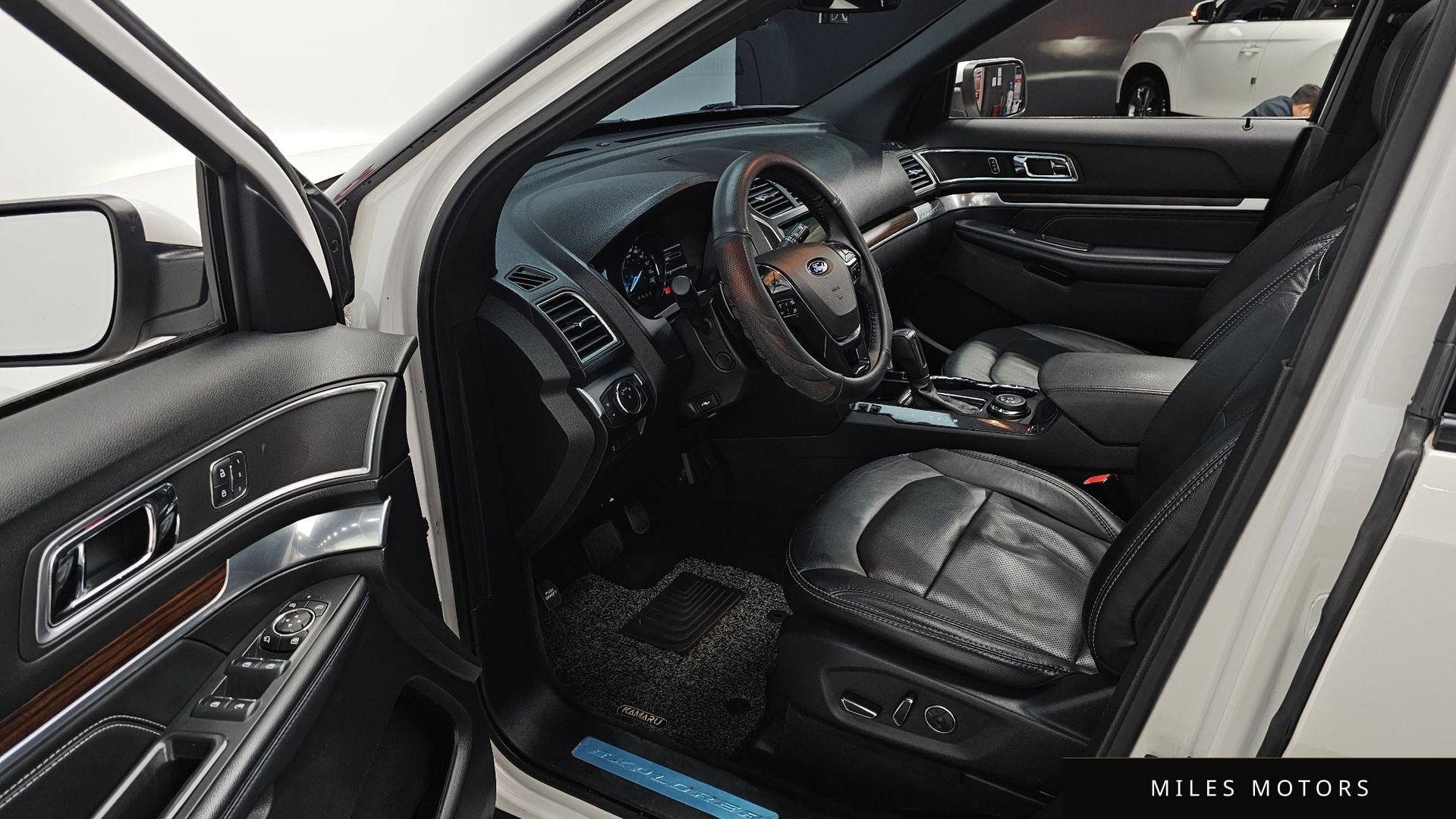 Ford Explorer 2017 — миниатюра 11