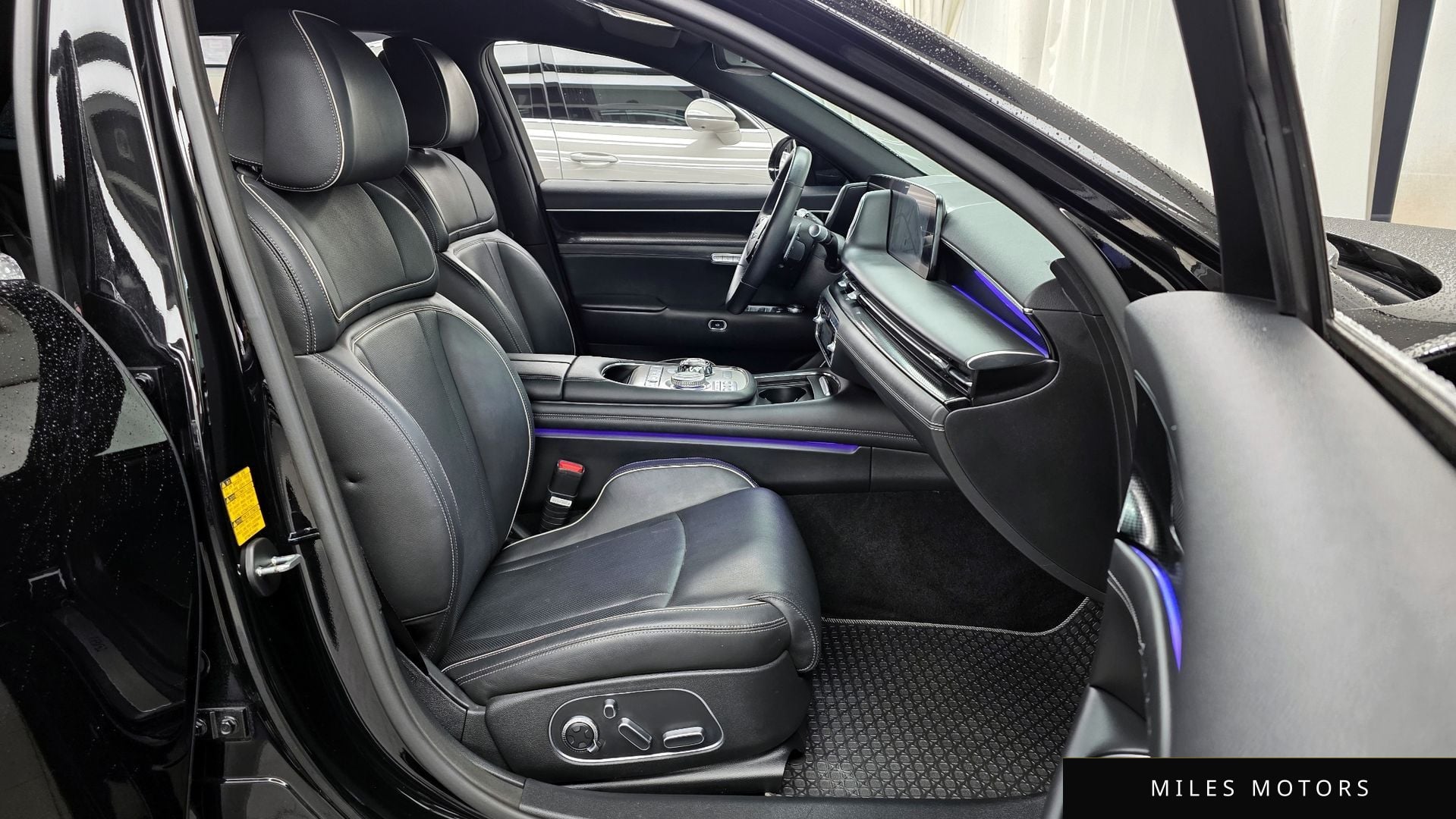 Genesis G90 (RS4) 2022 — миниатюра 11
