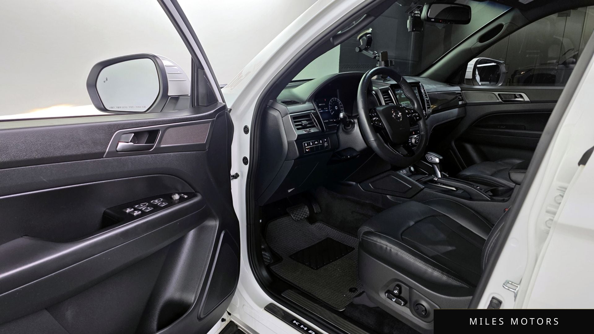 KG Mobility Rexton 2022 — миниатюра 10