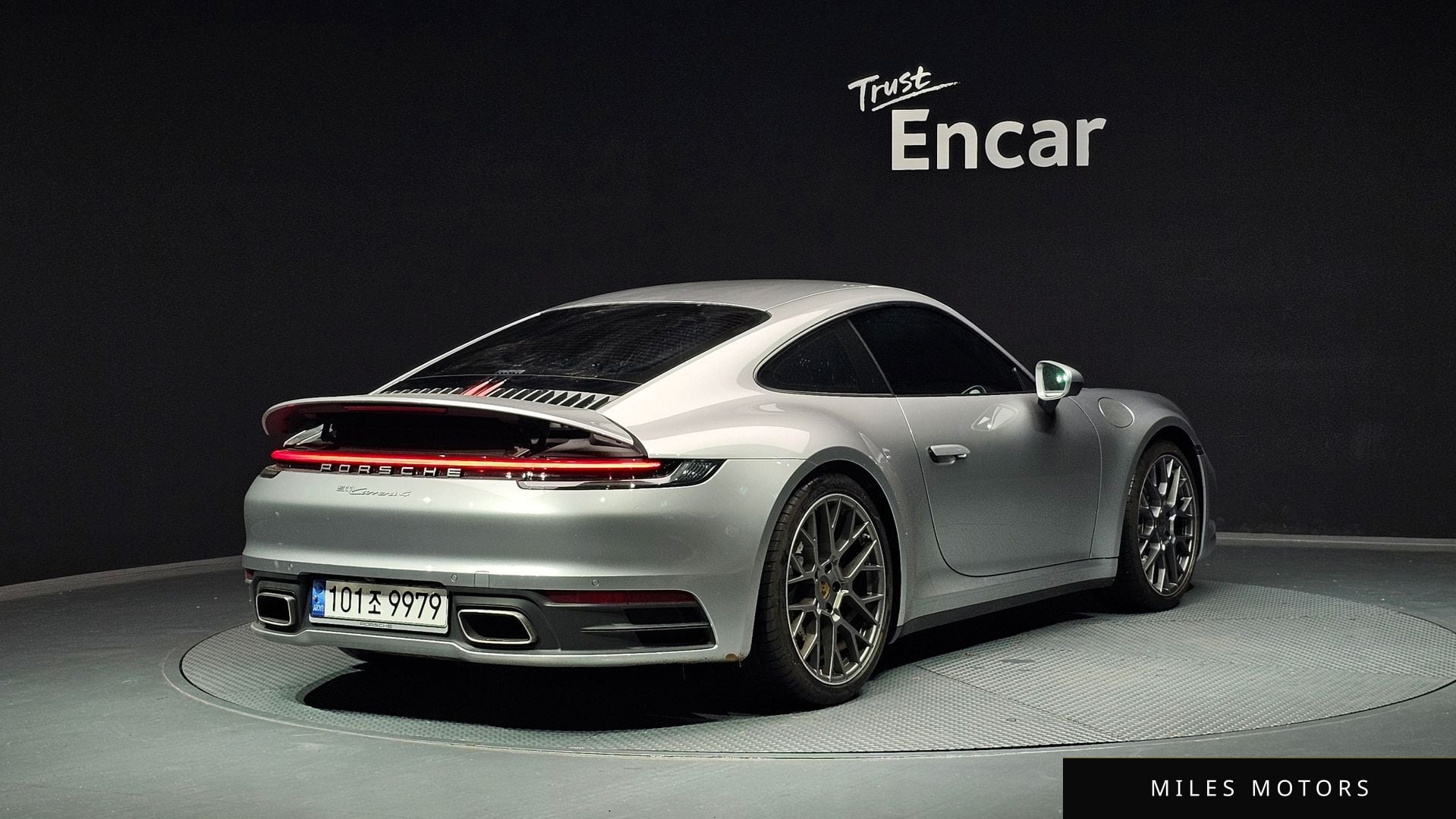 Porsche 911 (992) 2020 — миниатюра 2