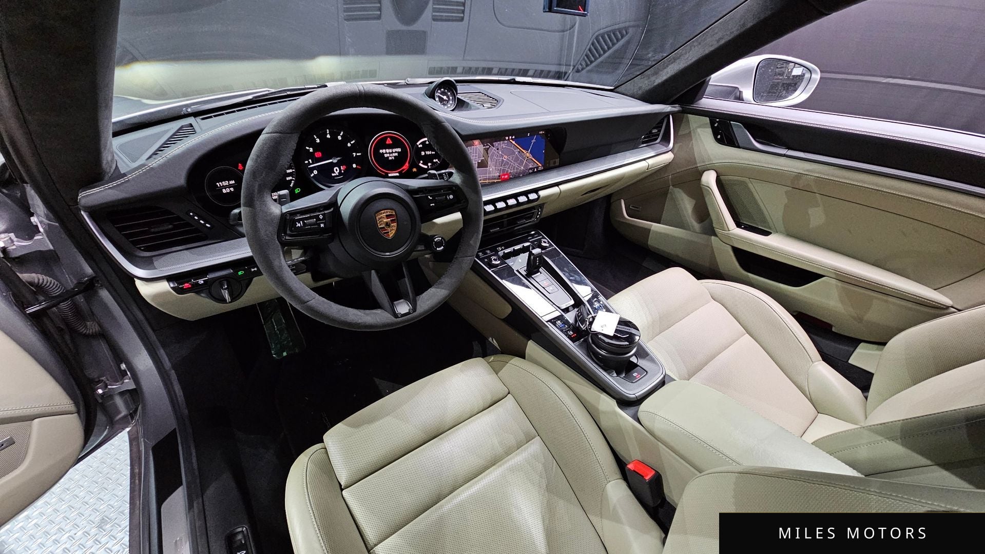 Porsche 911 (992) 2020 — миниатюра 7