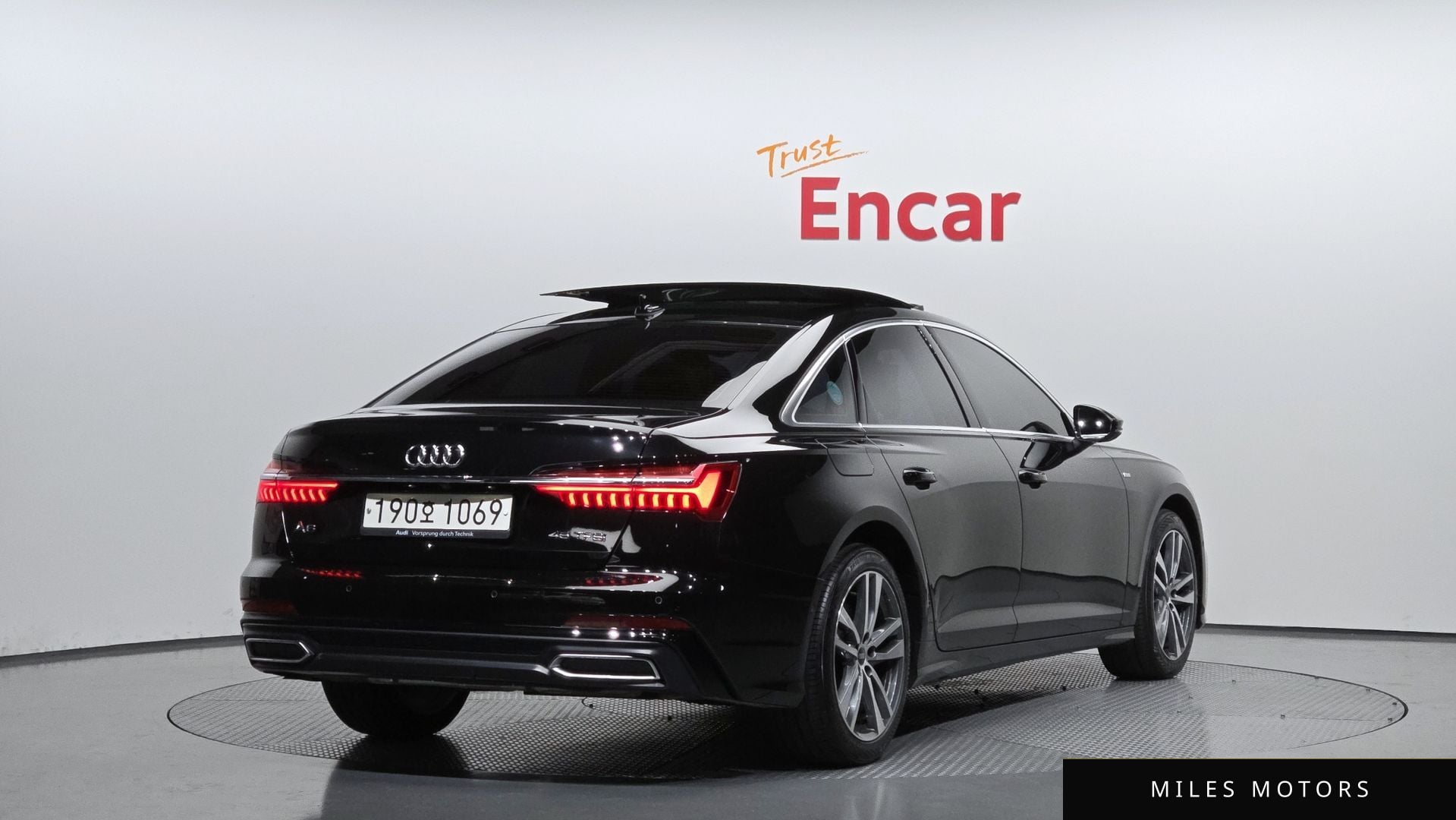 Audi A6 (C8) 2021 — миниатюра 2