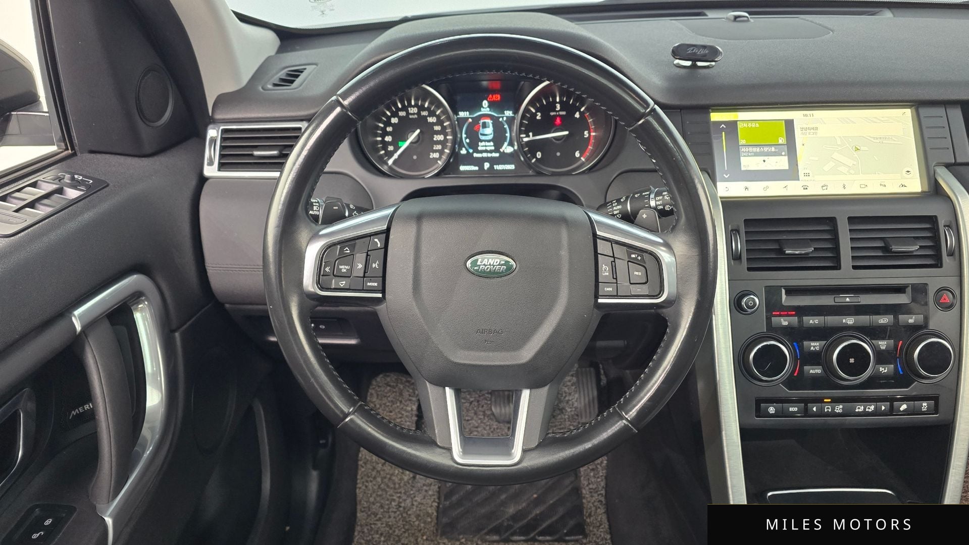Land Rover Discovery Sport 2019 — миниатюра 13