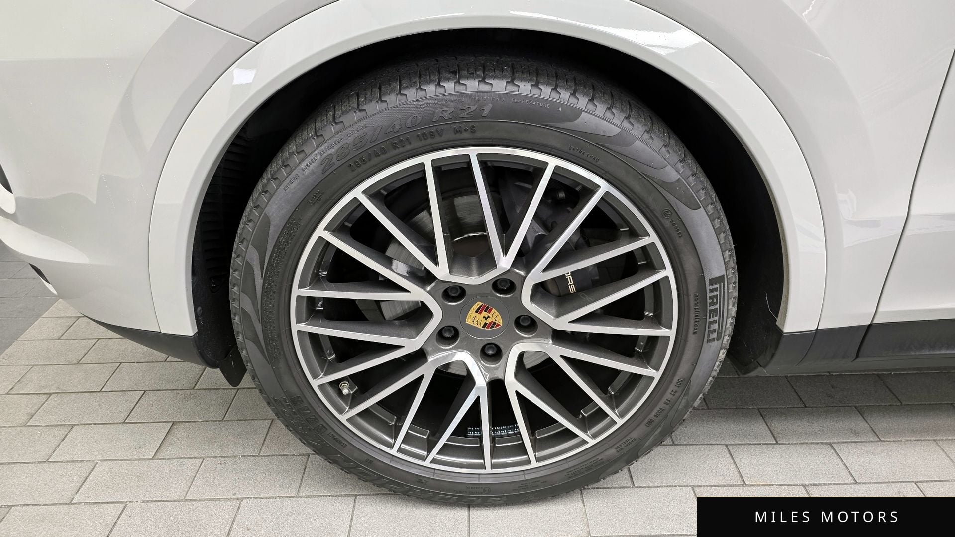 Porsche Cayenne 2022 — миниатюра 5