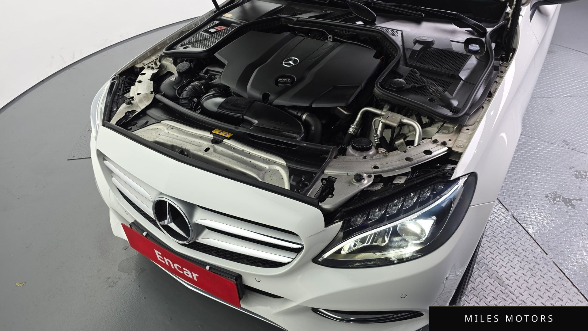 Mercedes-Benz C-Class W205 2015 — миниатюра 6