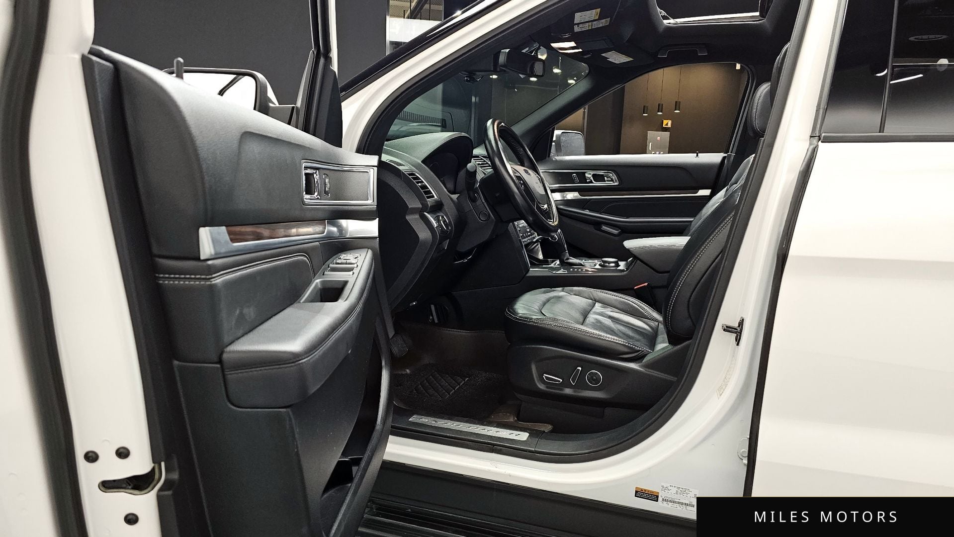 Ford Explorer 2018 — миниатюра 10