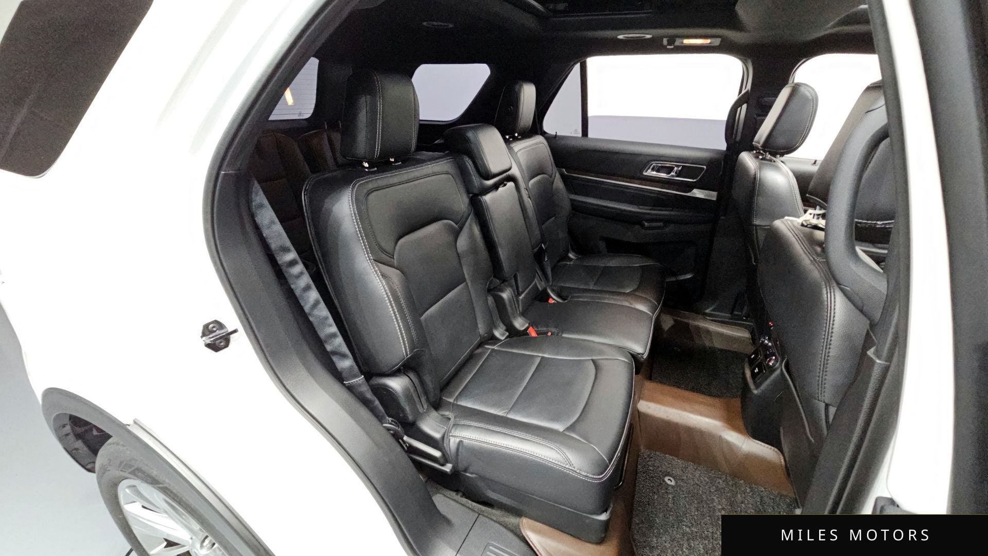 Ford Explorer 2018 — миниатюра 11