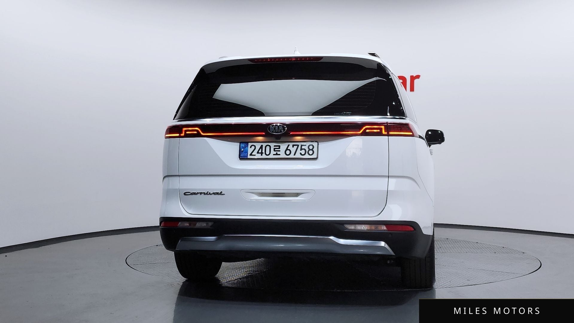 Kia Carnival 2021 — миниатюра 4