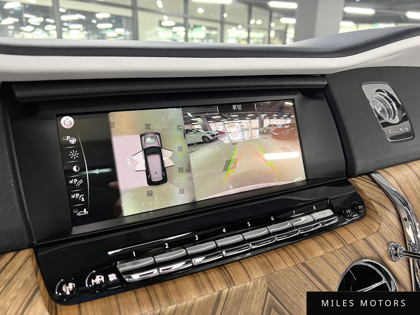 Rolls-Royce Cullinan 2020 — миниатюра 9