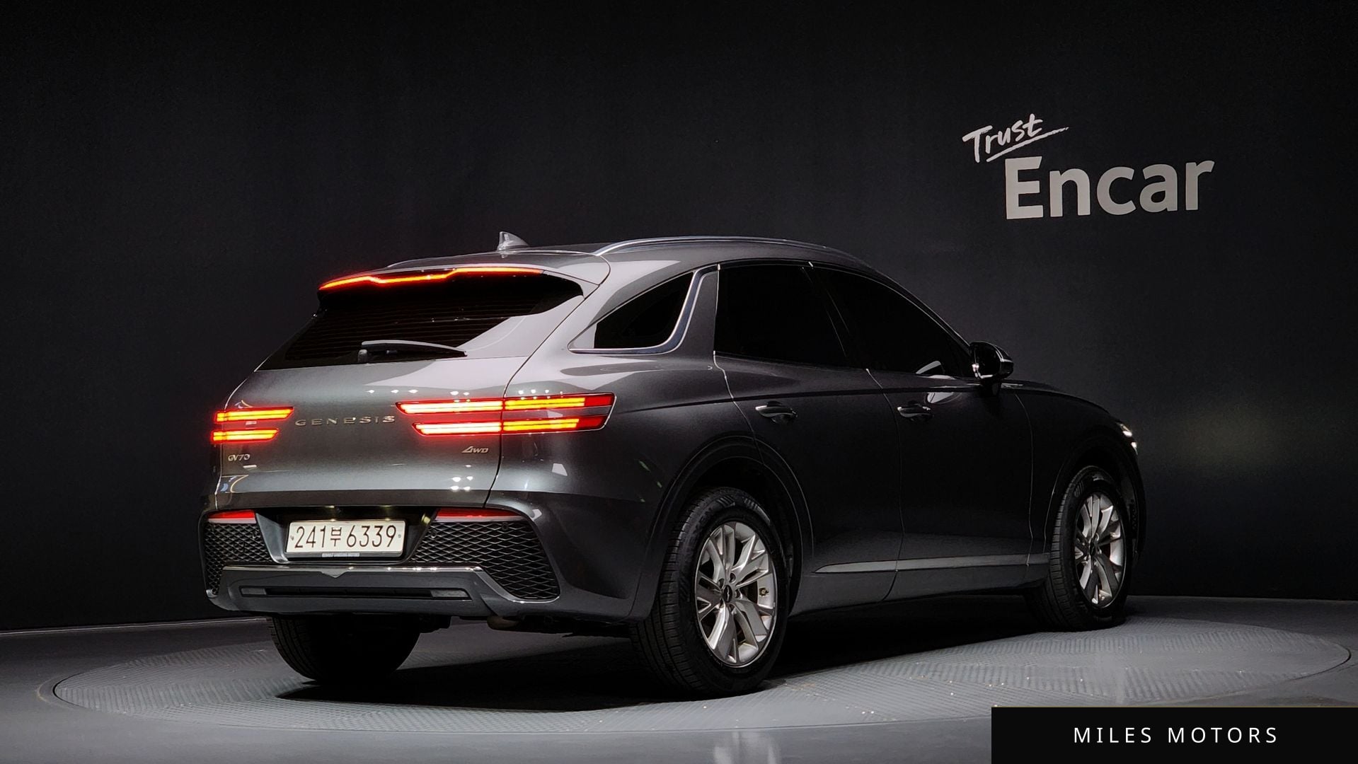 Genesis GV70 2021 — миниатюра 2