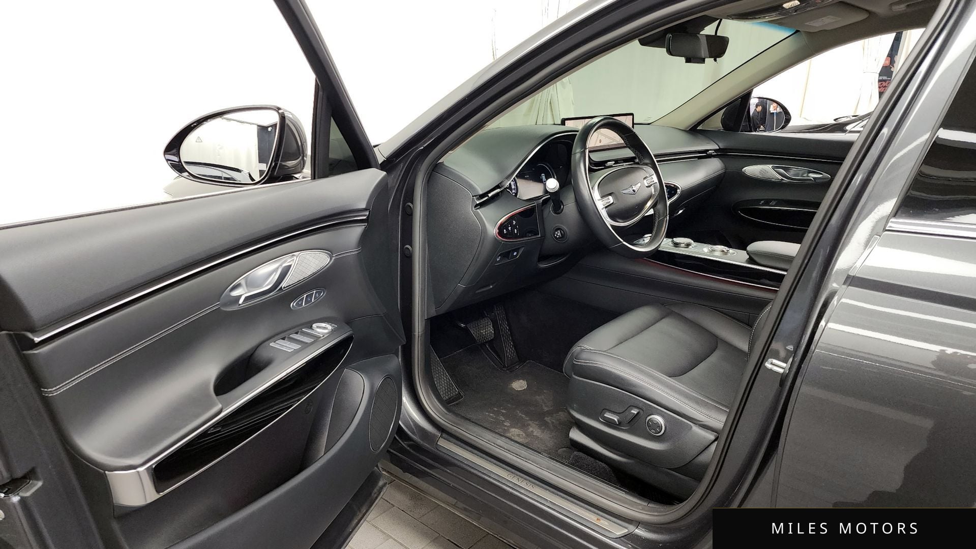 Genesis GV70 2021 — миниатюра 10