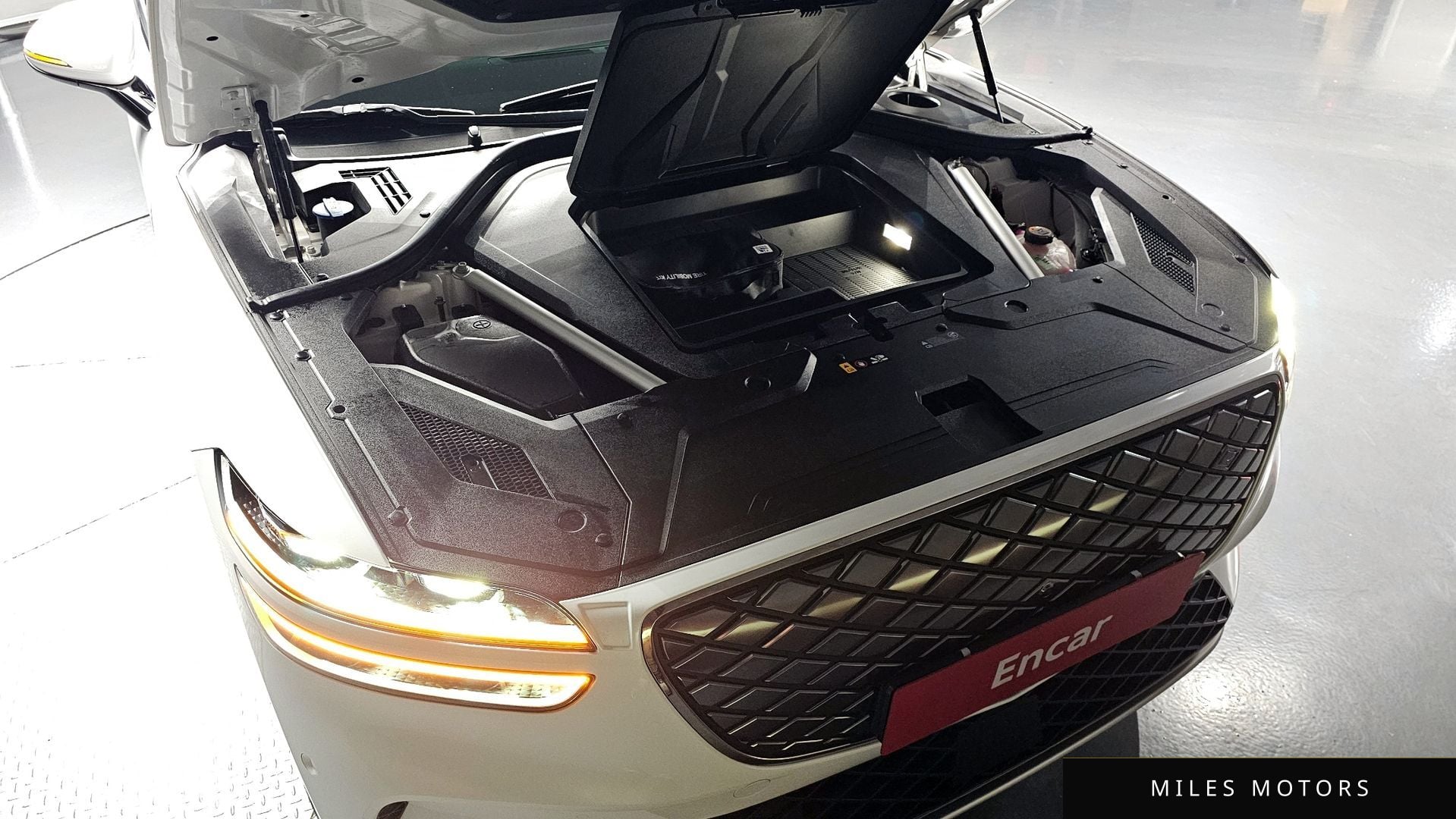 Genesis GV70 2022 — миниатюра 6