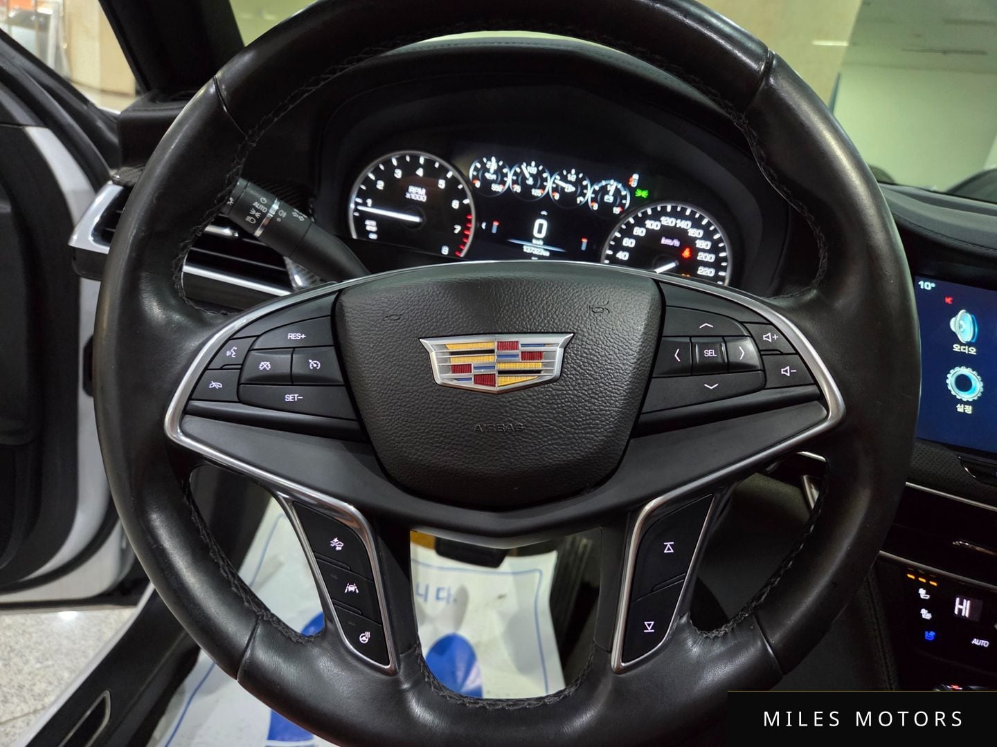 Cadillac CT6 2017 — миниатюра 9