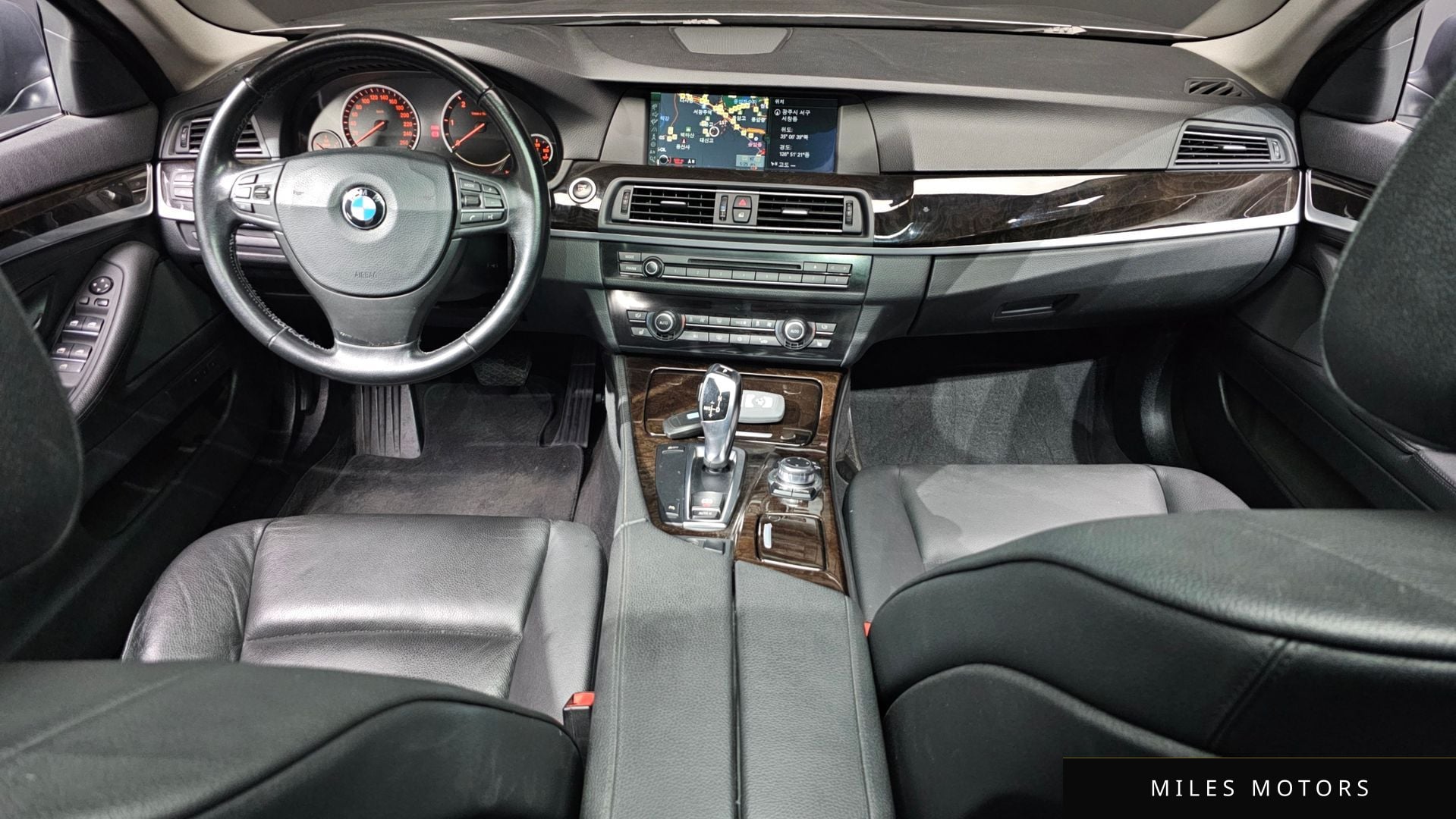 BMW 5 Series (F10) 2011 — миниатюра 7