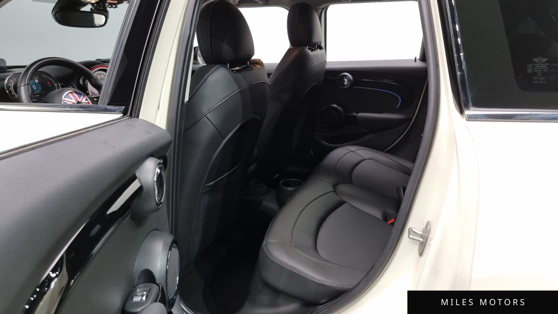 MINI 쿠퍼 S 2022 — миниатюра 12