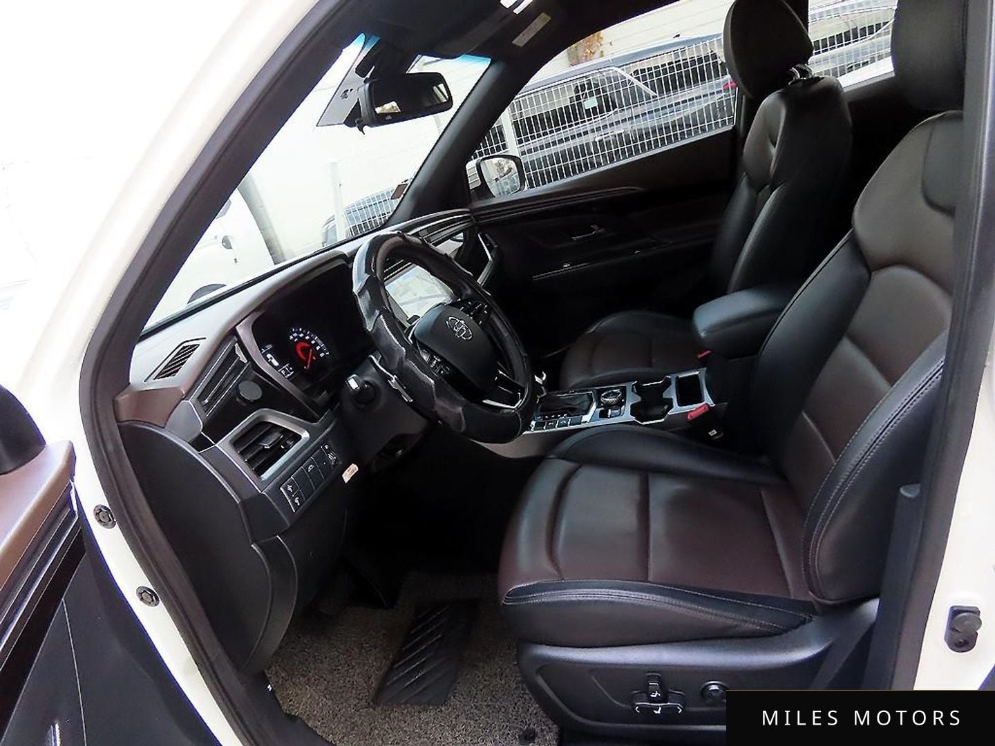 KG Mobility Beautiful Korando 2021 — миниатюра 5