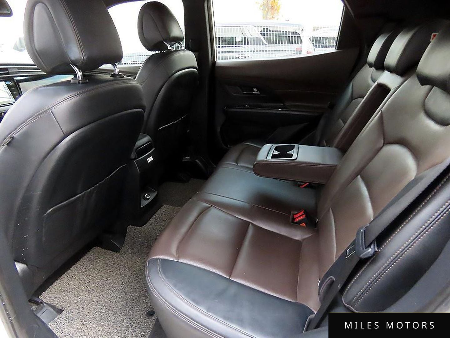KG Mobility Beautiful Korando 2021 — миниатюра 6