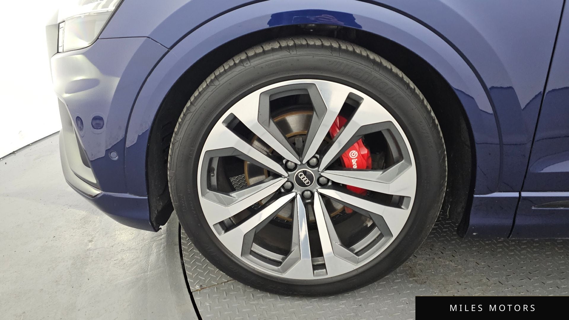 Audi Q8 (4M) 2023 — миниатюра 5