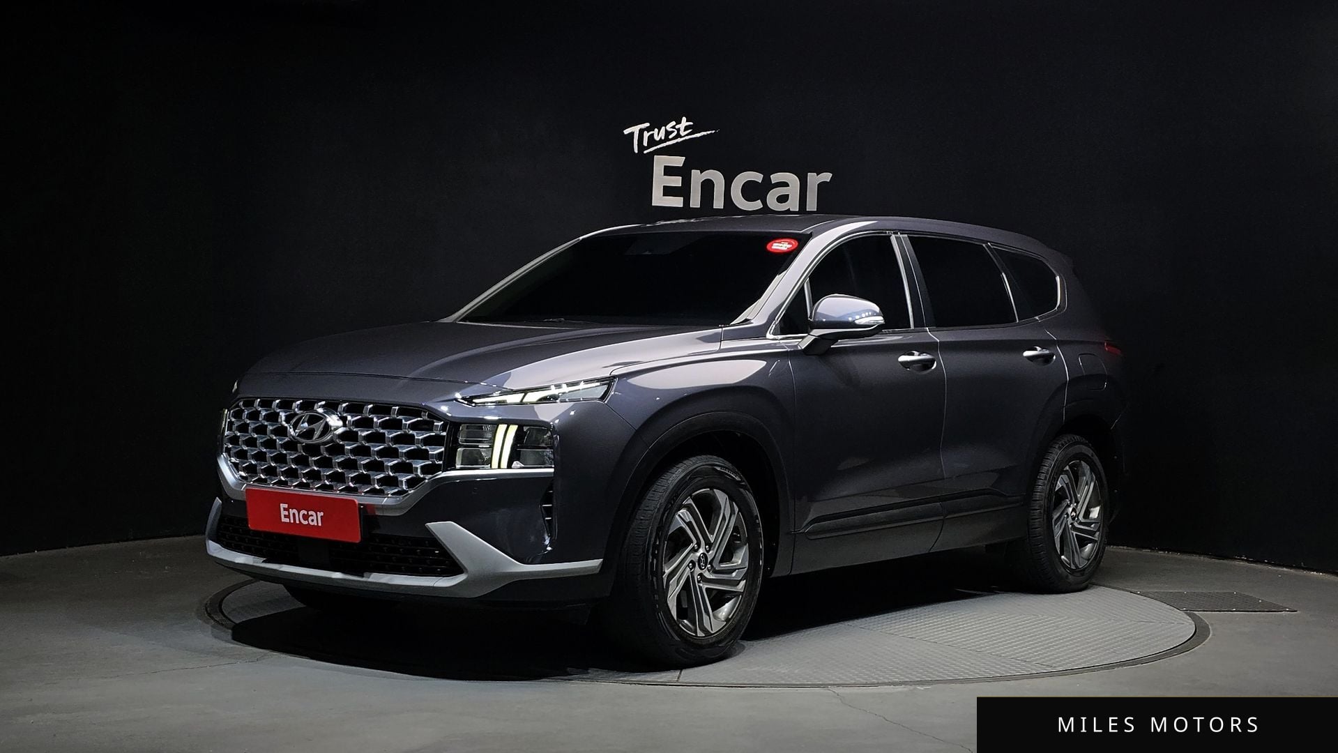 Hyundai Santafe 2021 — фото 1 из 12