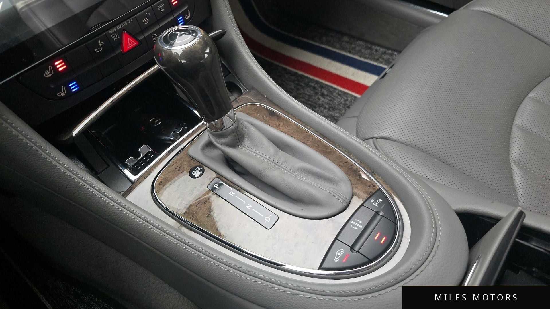 Mercedes-Benz CLS-Class W219 2010 — миниатюра 9
