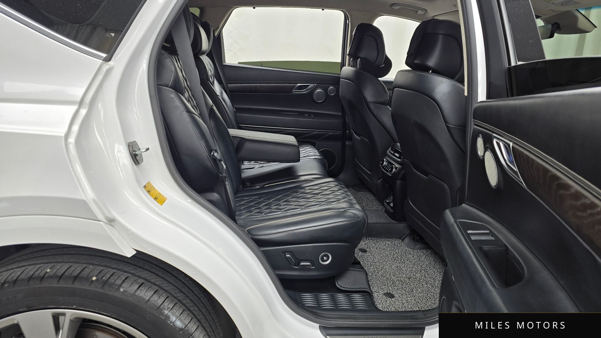 Genesis GV80 2021 — миниатюра 12