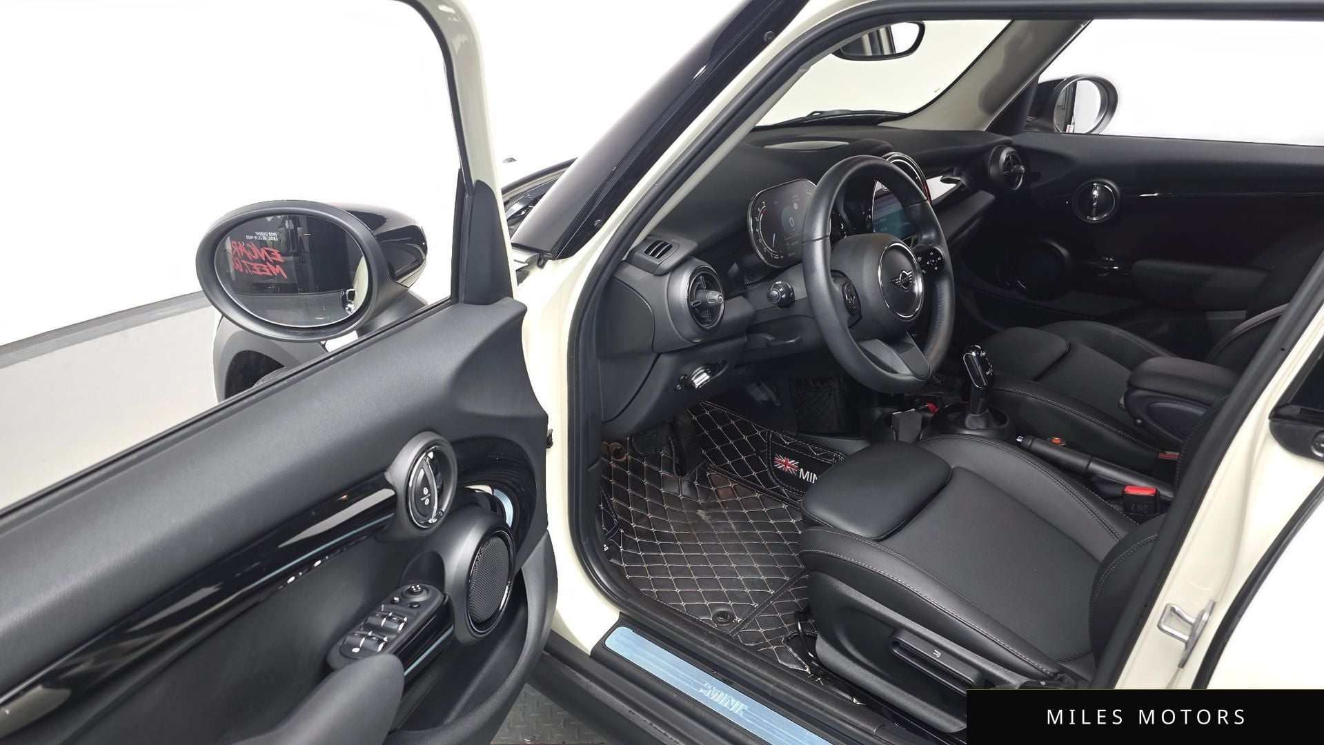 MINI Cooper 2022 — миниатюра 11