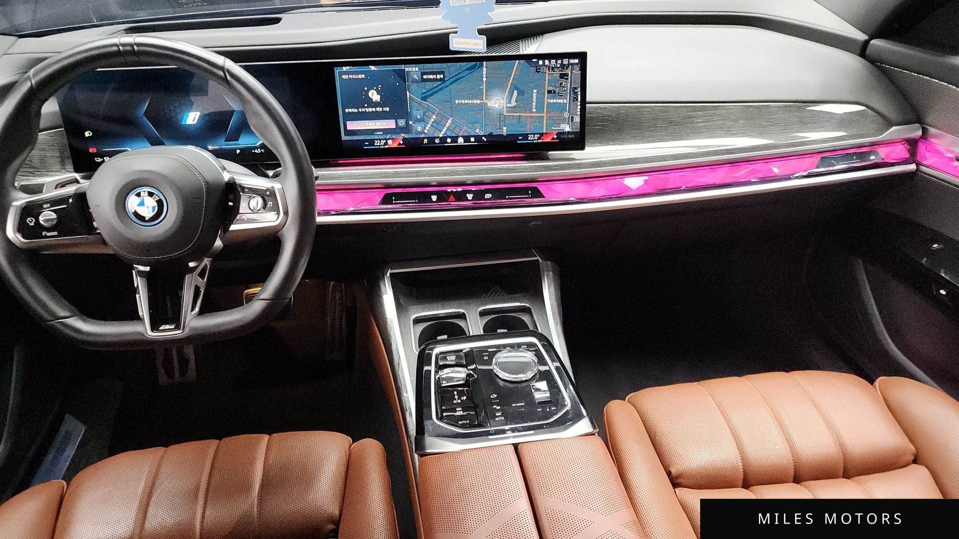 BMW i7 (G70) 2024 — миниатюра 7