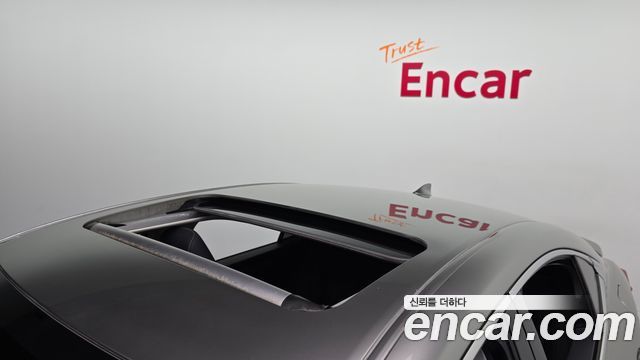Лексус ES300h 2023 — миниатюра 20