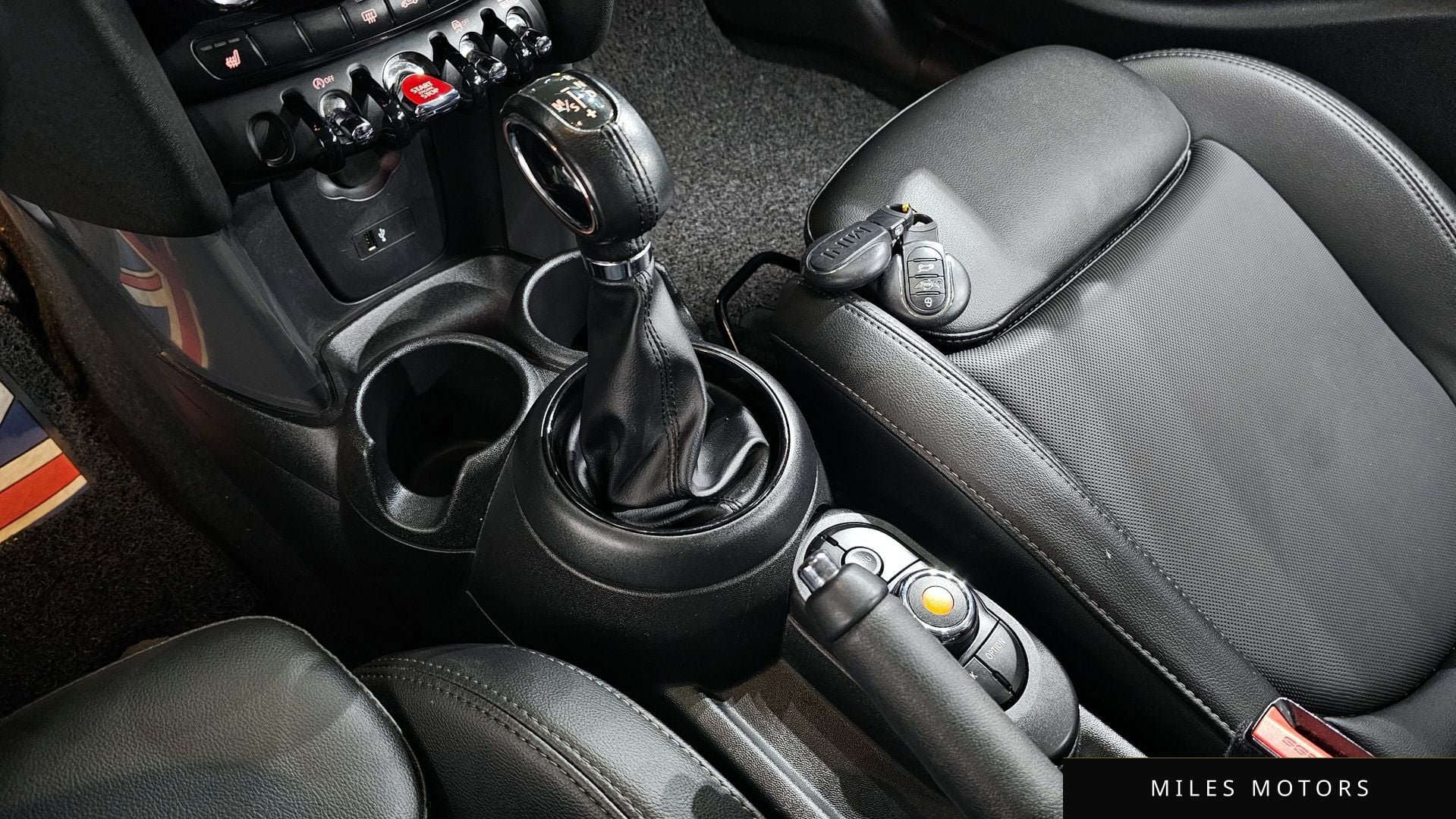 MINI Cooper 2019 — миниатюра 9