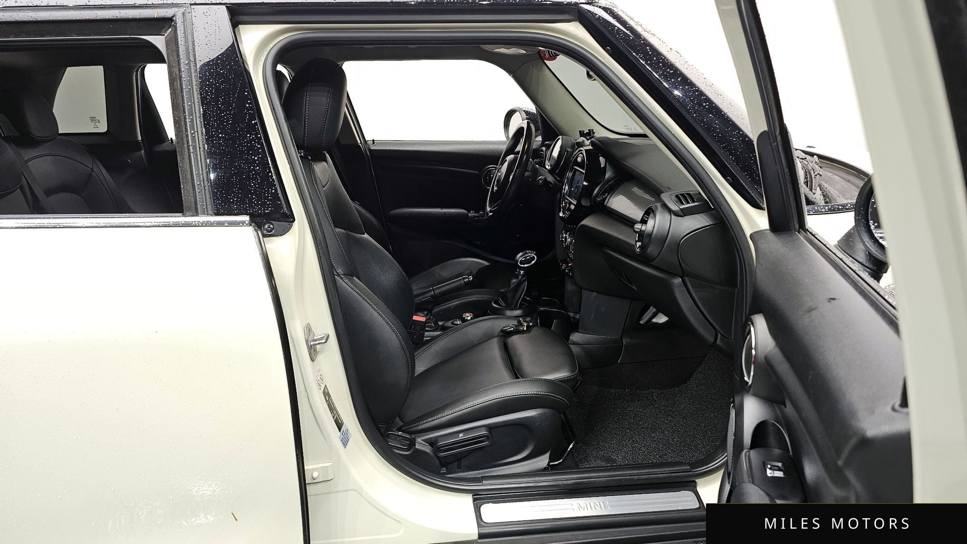 MINI Cooper 2019 — миниатюра 11