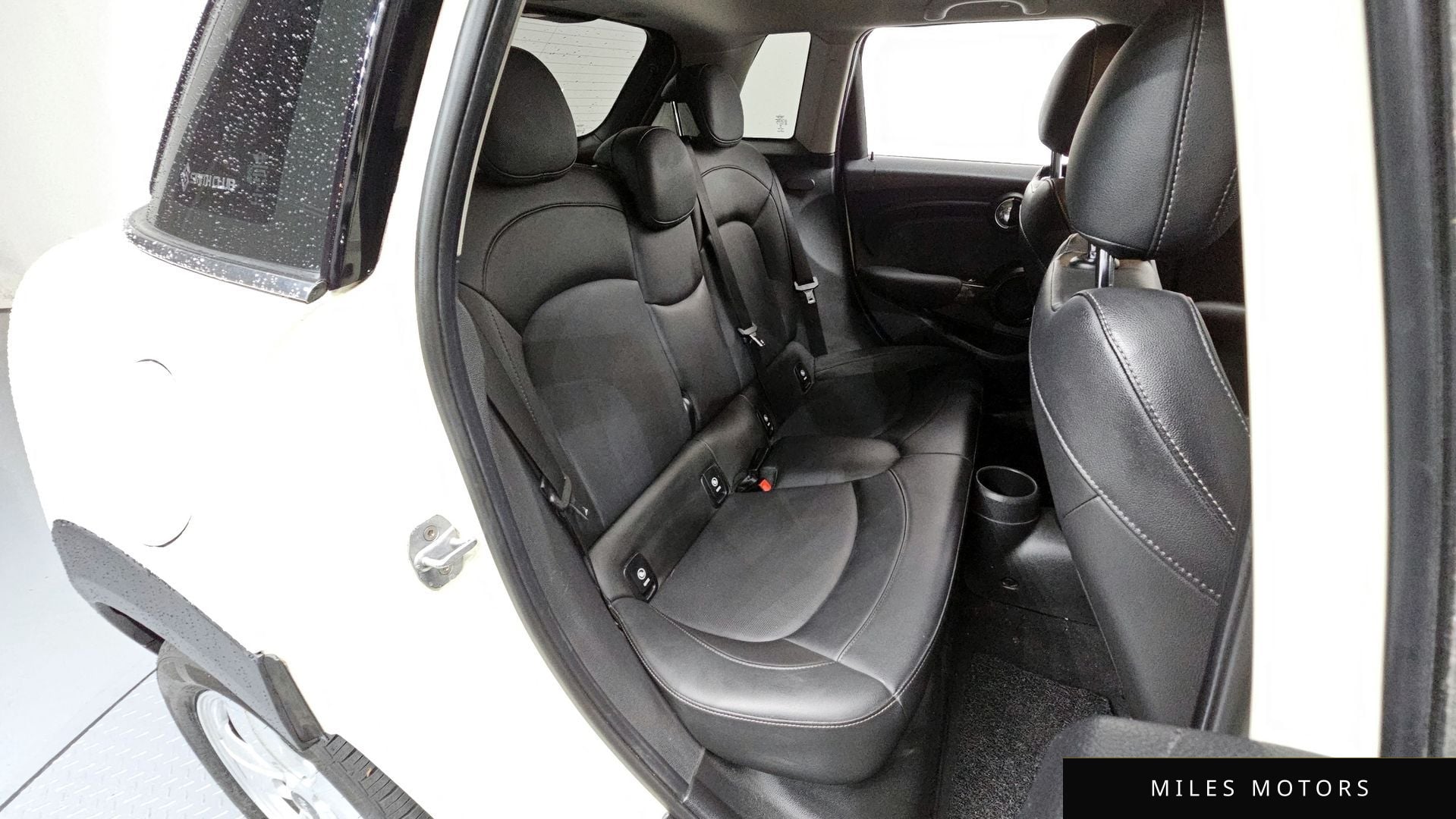 MINI Cooper 2019 — миниатюра 12