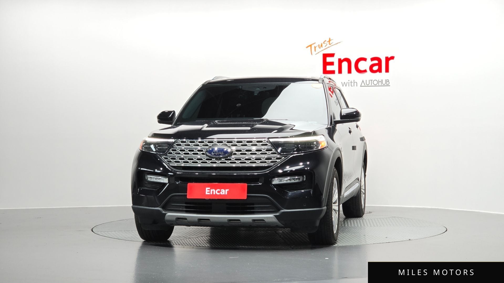 Ford Explorer 2021 — миниатюра 3
