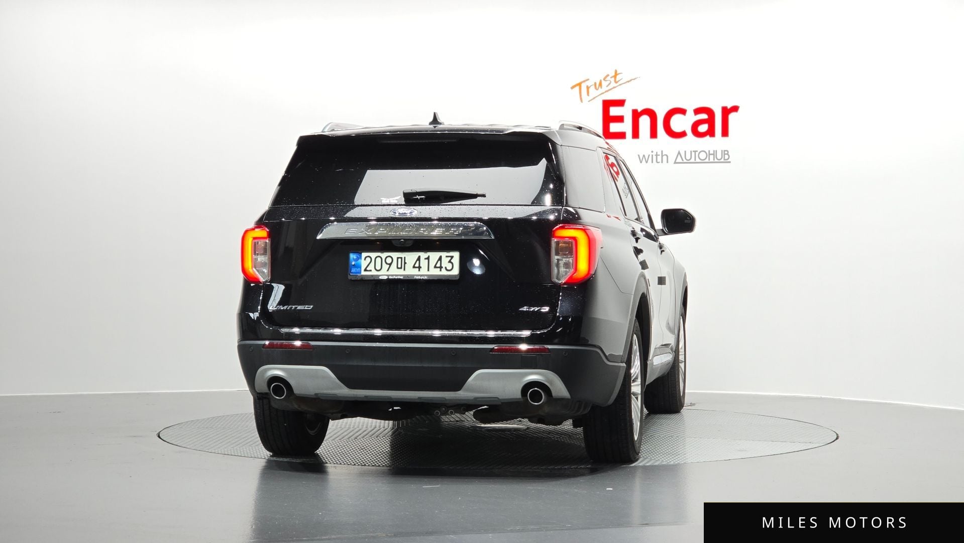 Ford Explorer 2021 — миниатюра 4
