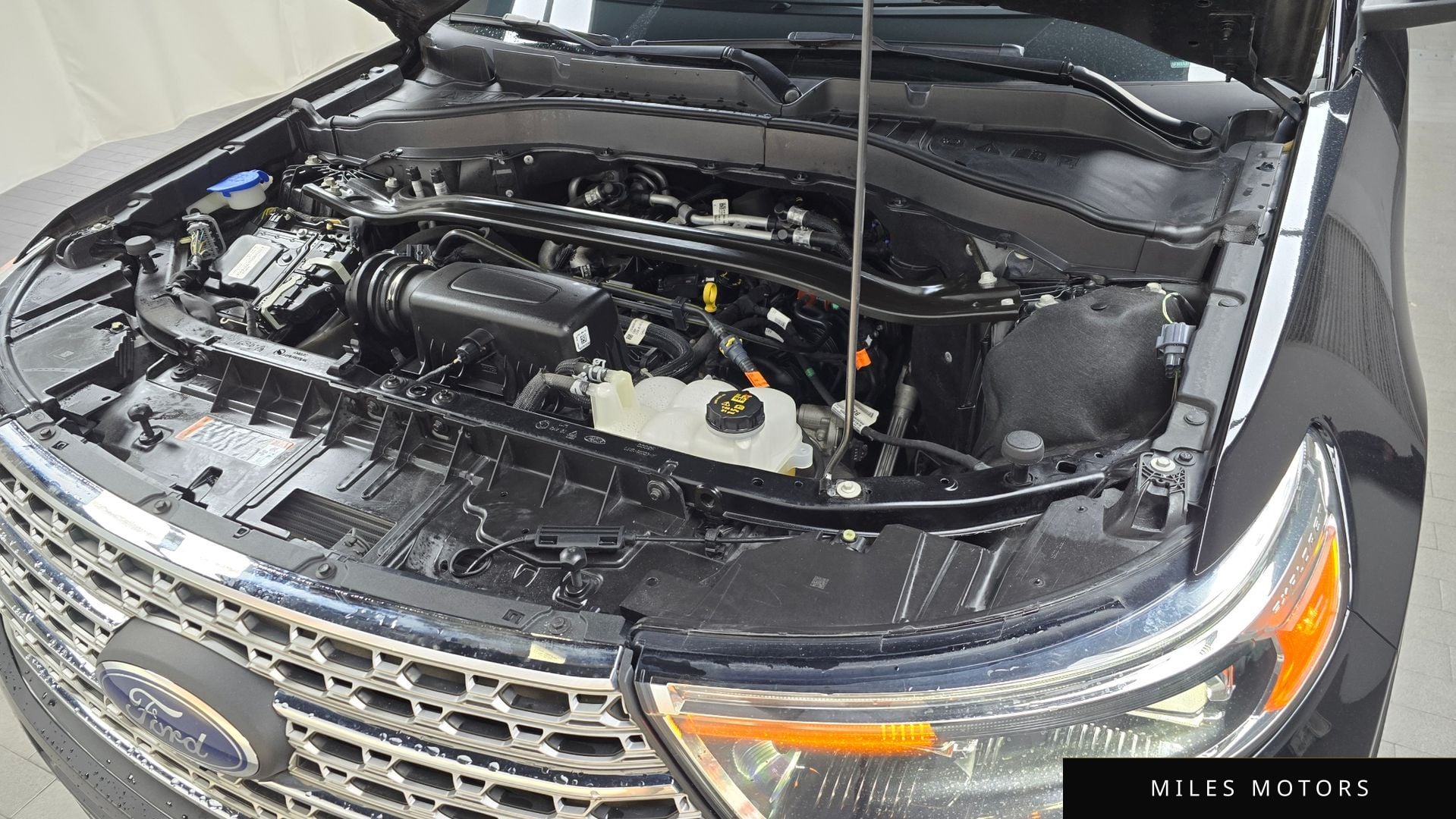 Ford Explorer 2021 — миниатюра 6