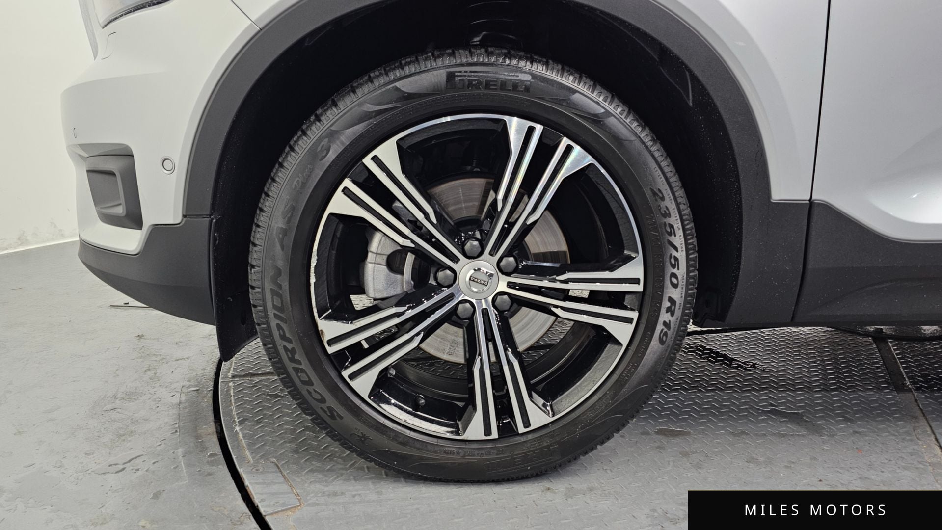 Volvo XC40 2019 — миниатюра 5