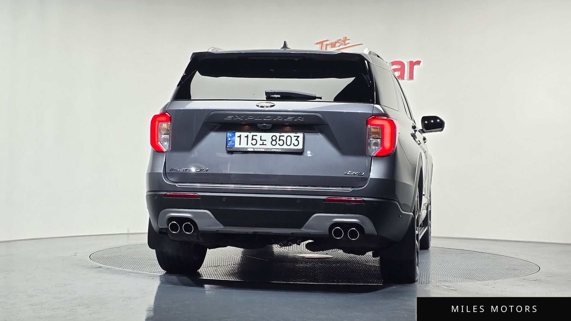 Ford Explorer 2021 — миниатюра 4
