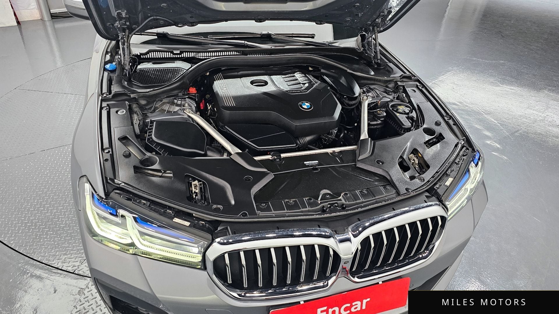 BMW 5 Series (G30) 2023 — миниатюра 6