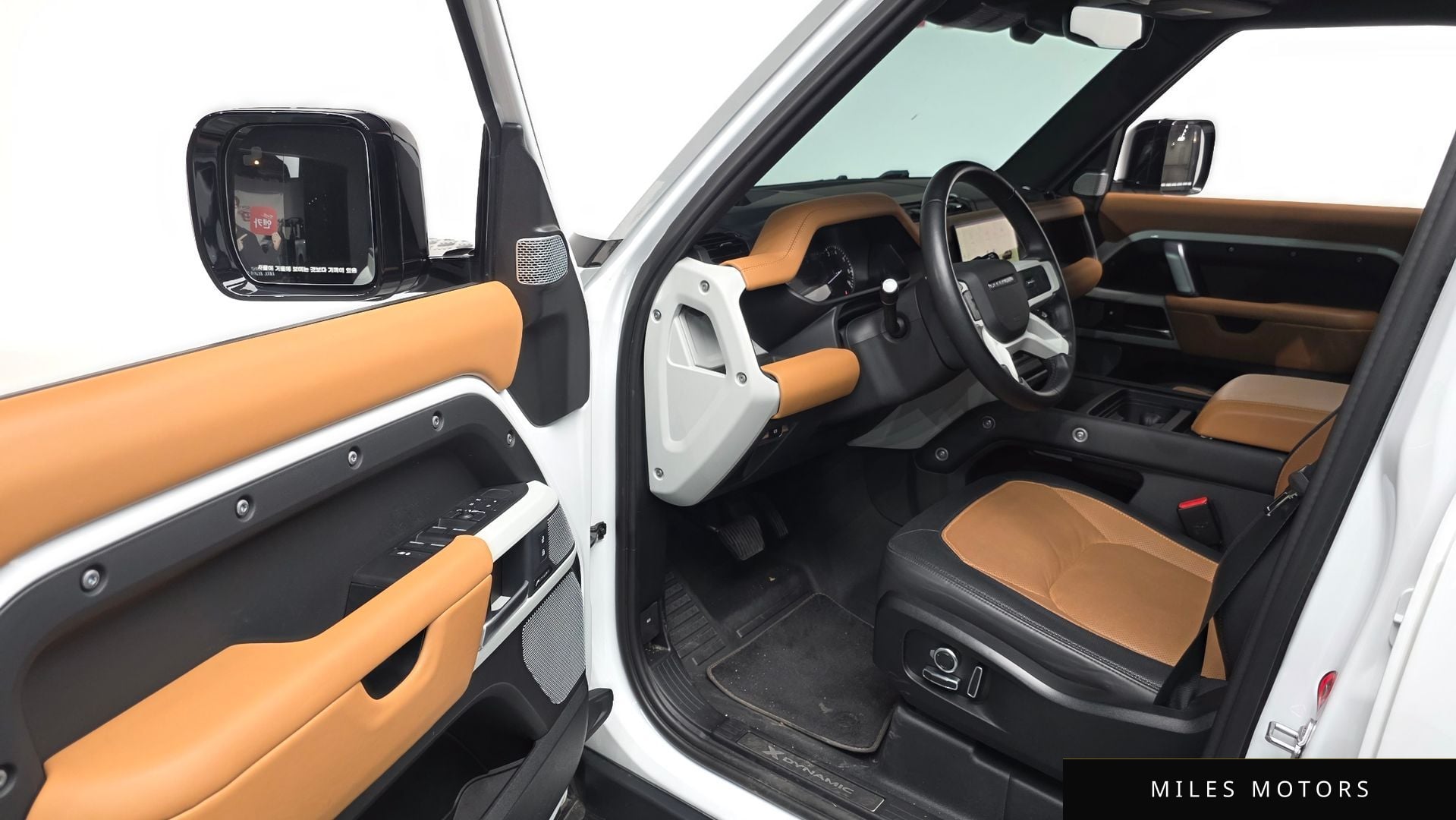 Land Rover Defender 2023 — миниатюра 11