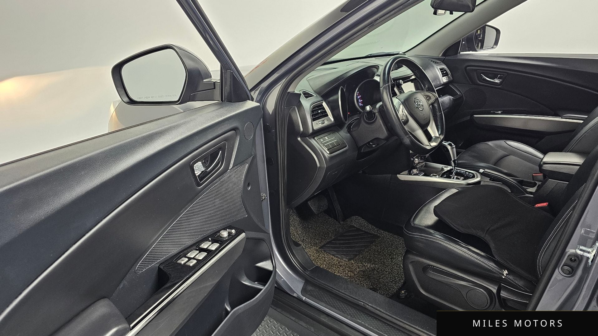 KG Mobility Tivoli 2015 — миниатюра 11
