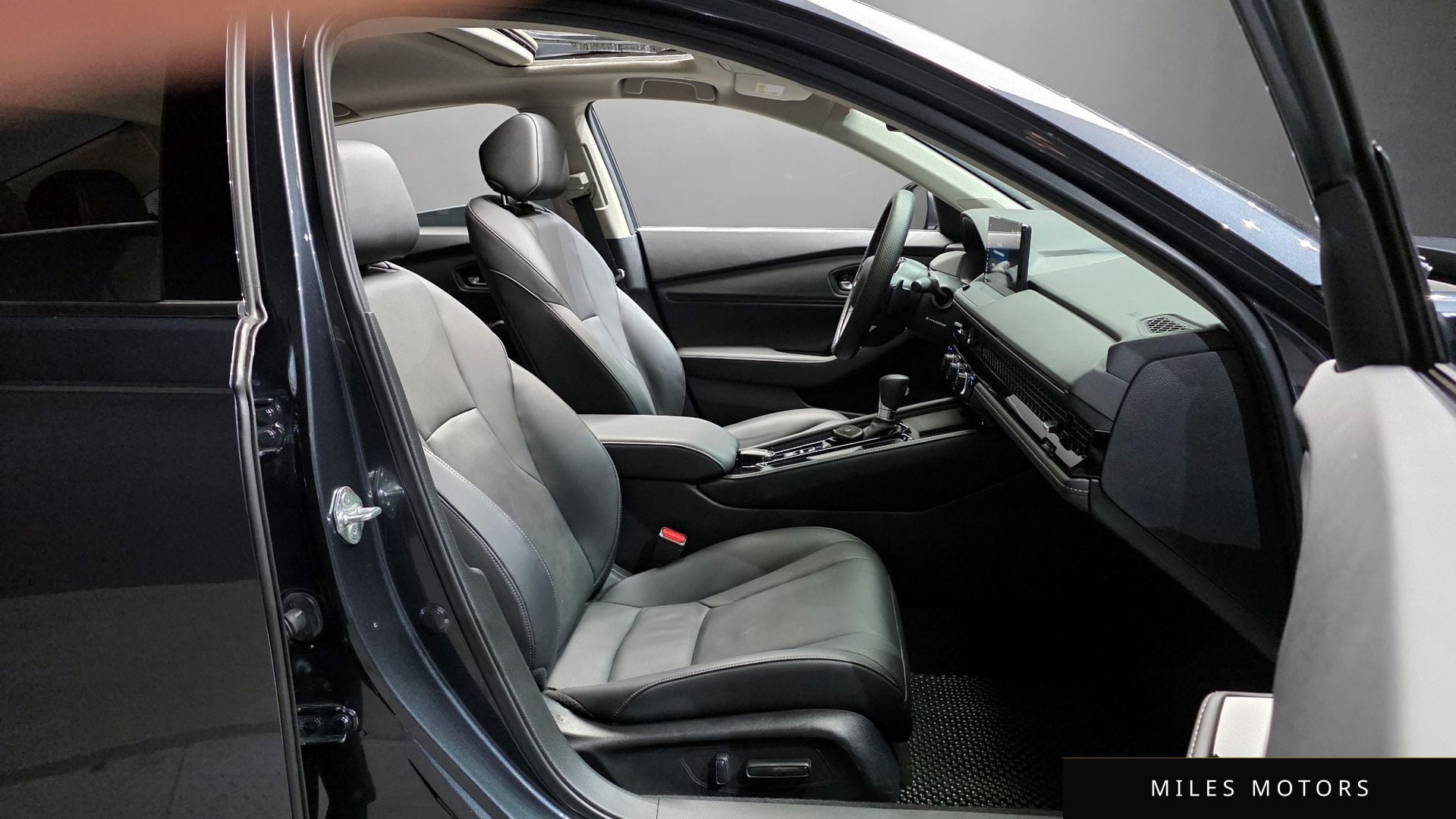 Honda Accord 2023 — миниатюра 10