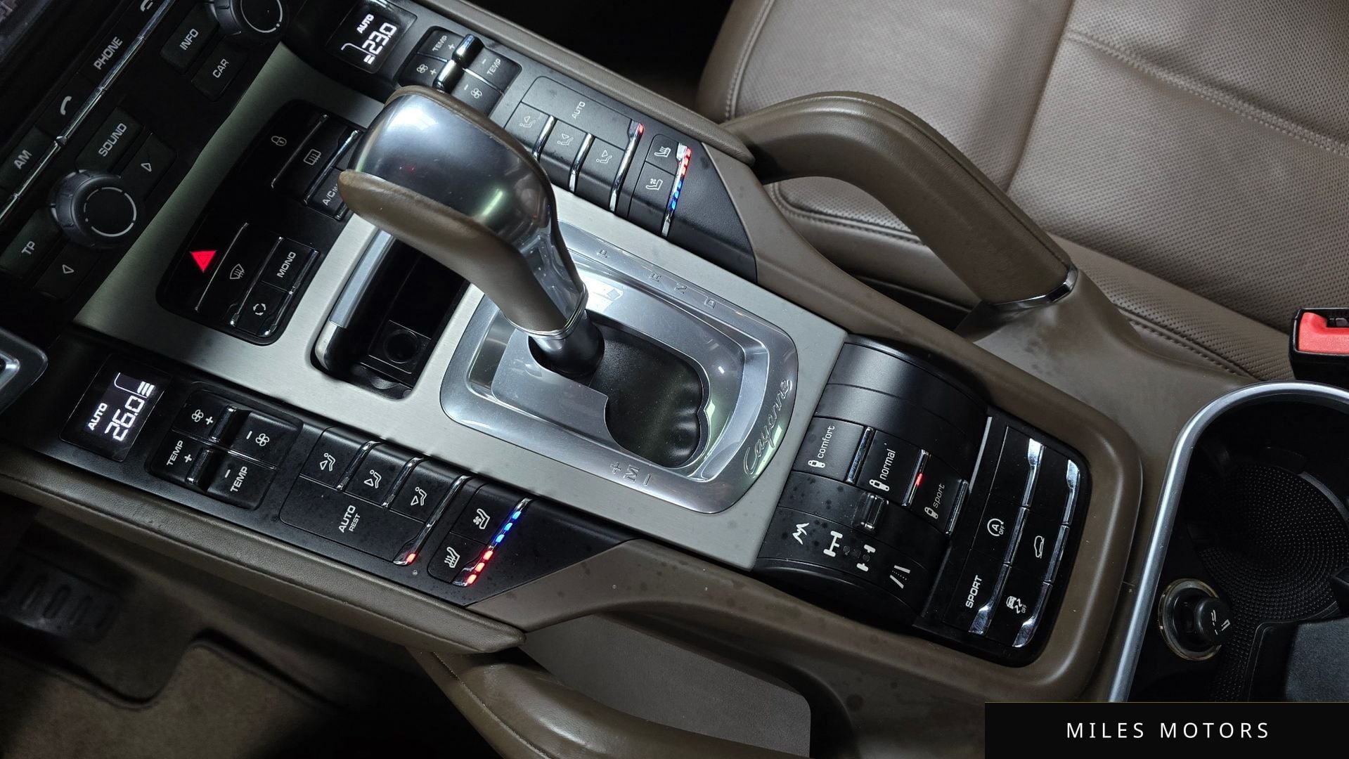 Porsche 카이엔 2013 — миниатюра 9